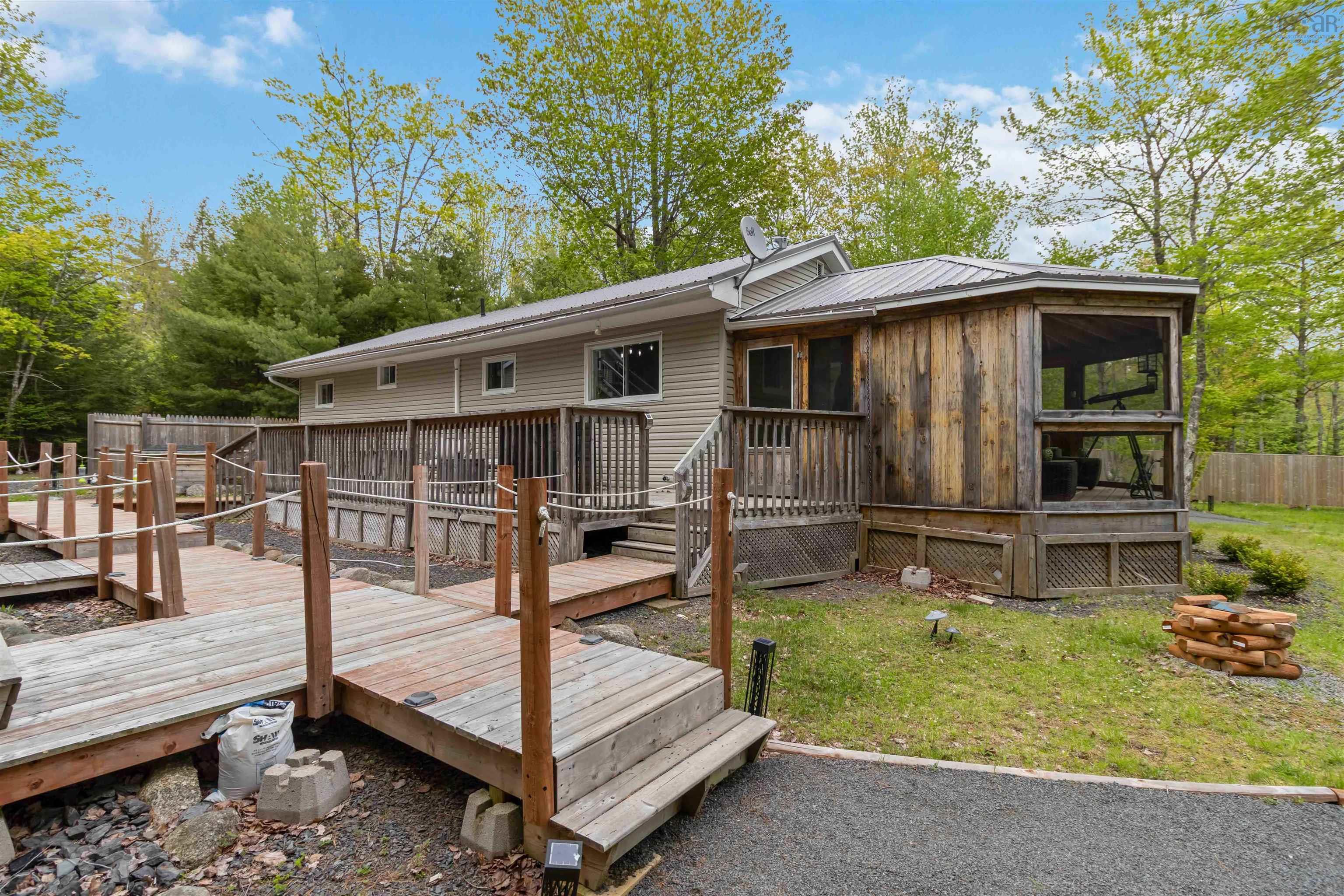 $599,900.00: 107 Pine Point Way, Molega North