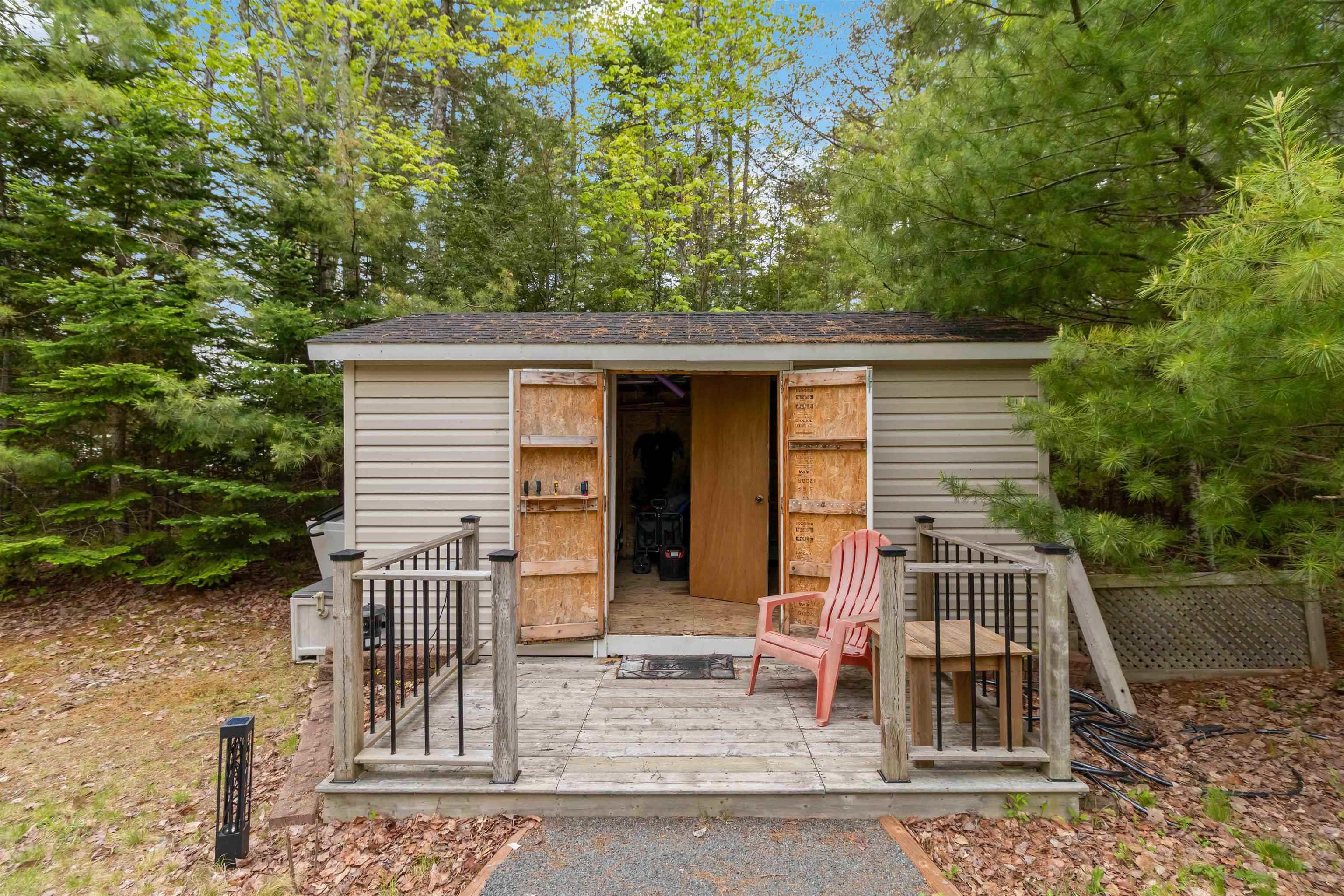 $599,900.00: 107 Pine Point Way, Molega North