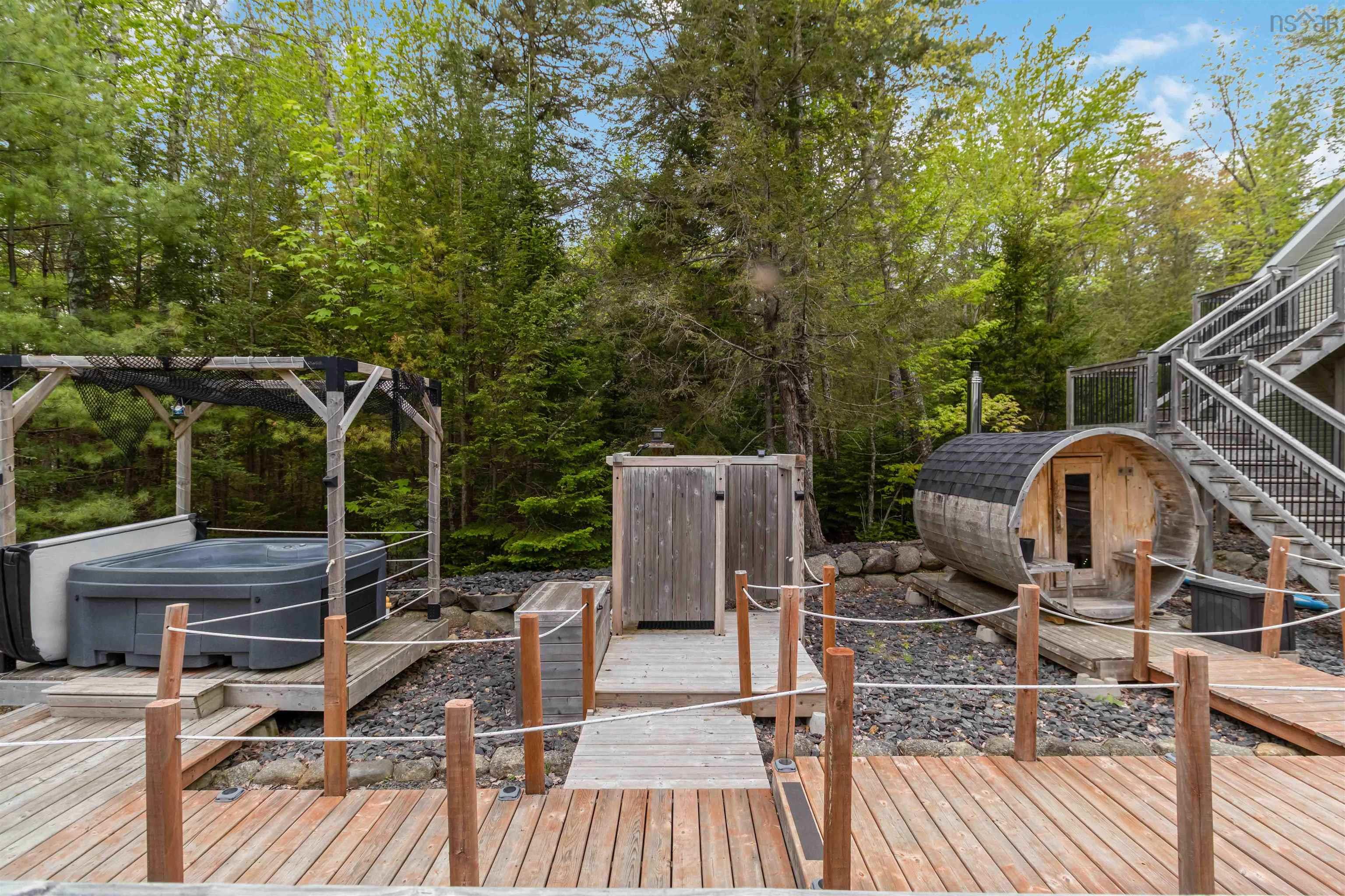 $599,900.00: 107 Pine Point Way, Molega North