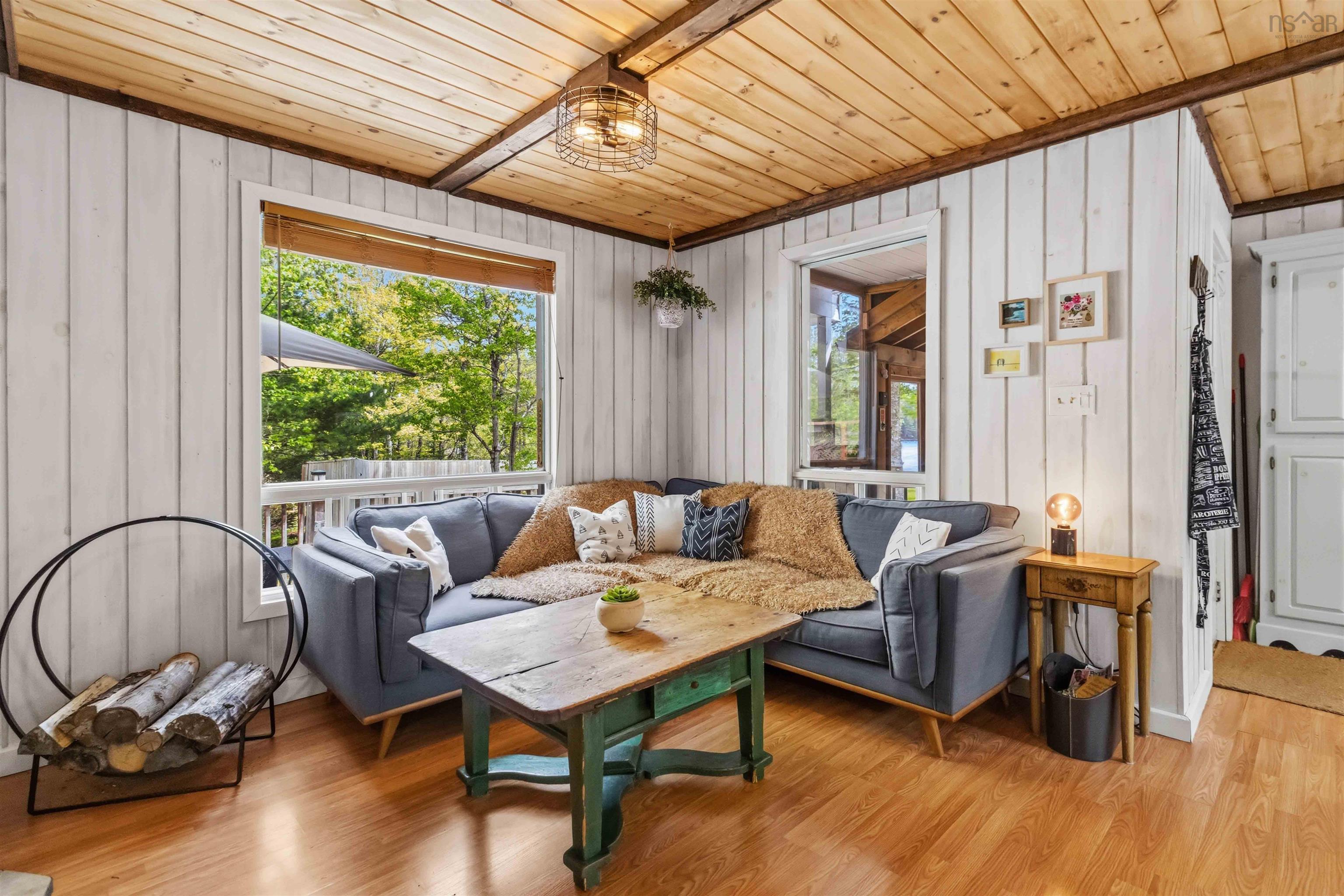 $599,900.00: 107 Pine Point Way, Molega North