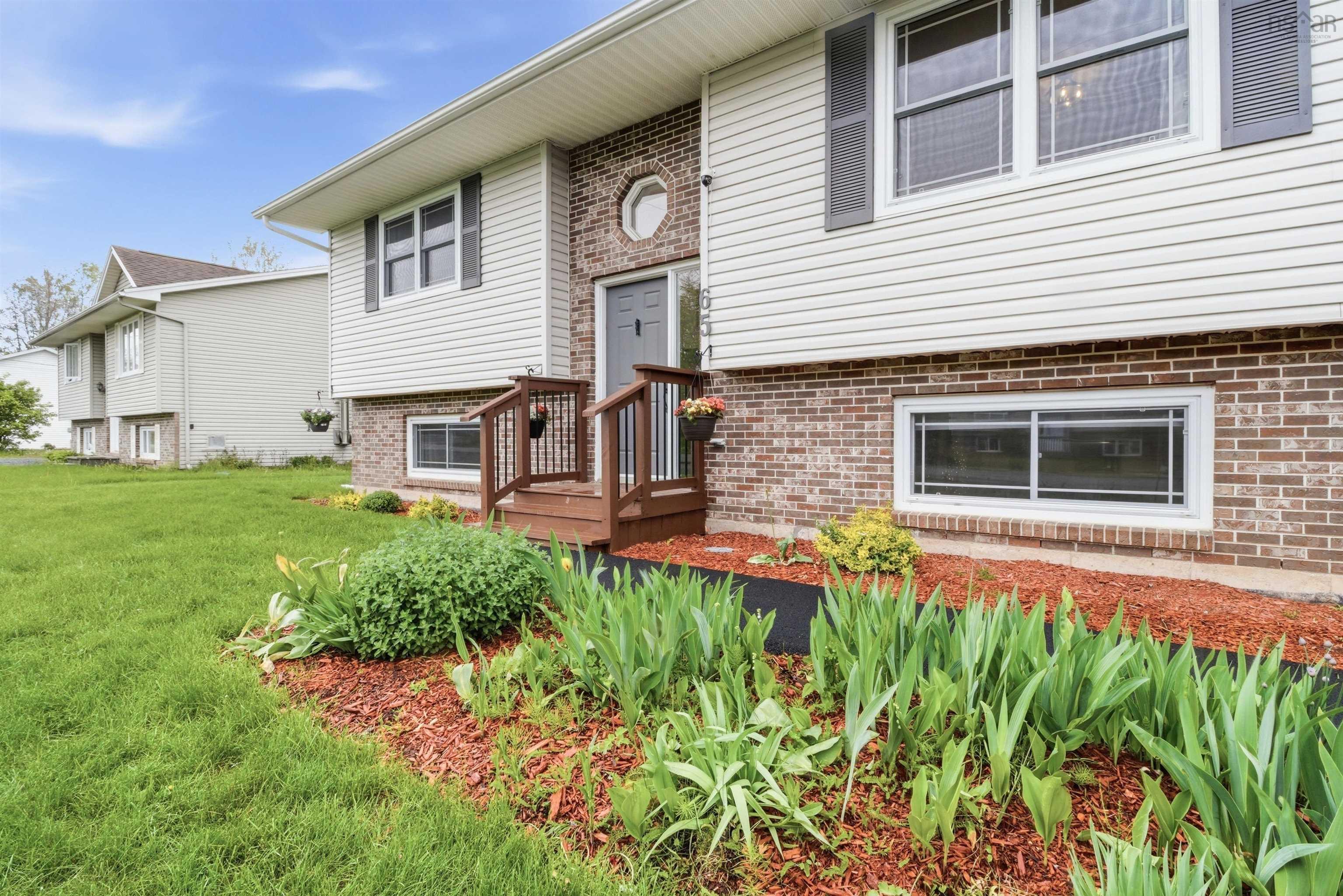 $549,900.00: 65 Tannery Drive, Elmsdale