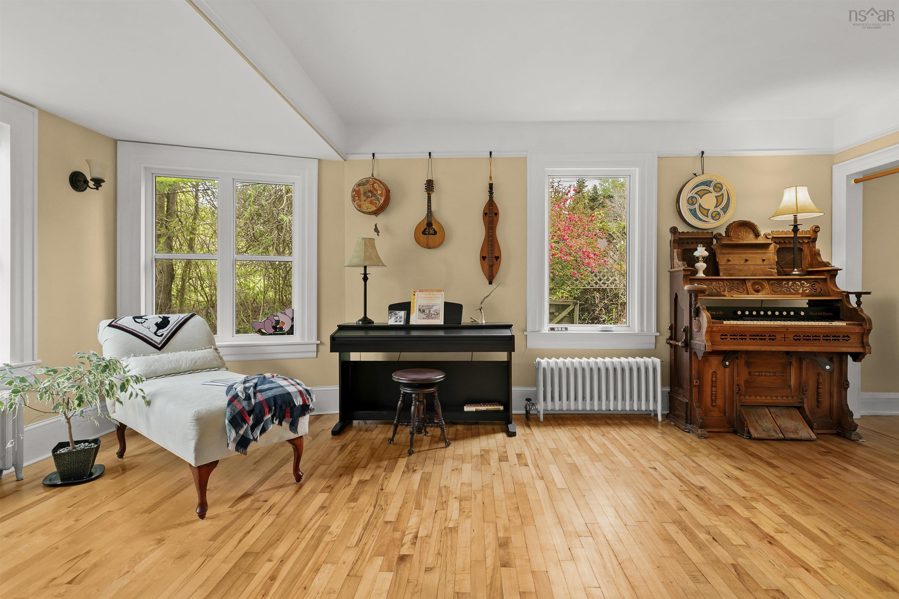 10317 St Margarets Bay Road, Hubbards, NS (MLS 202612866)