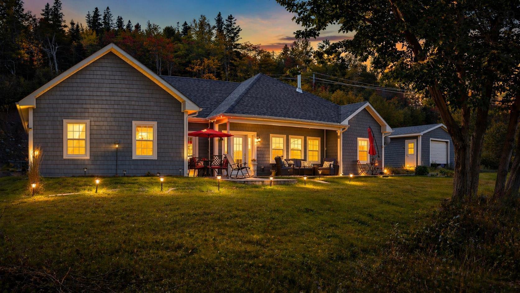 $599,900.00: 39170 CABOT TRAIL Road, Ingonish