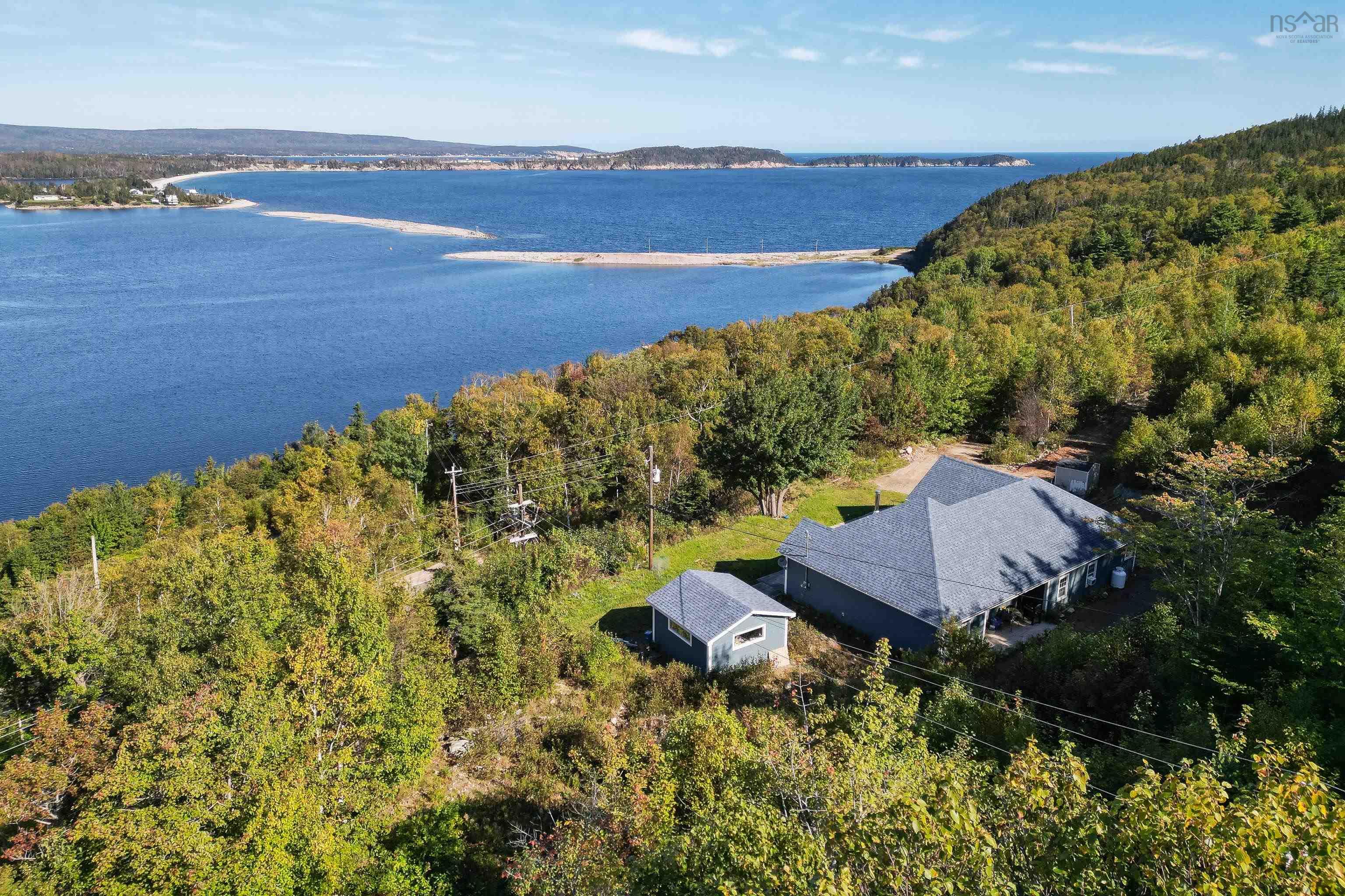 $599,900.00: 39170 CABOT TRAIL Road, Ingonish