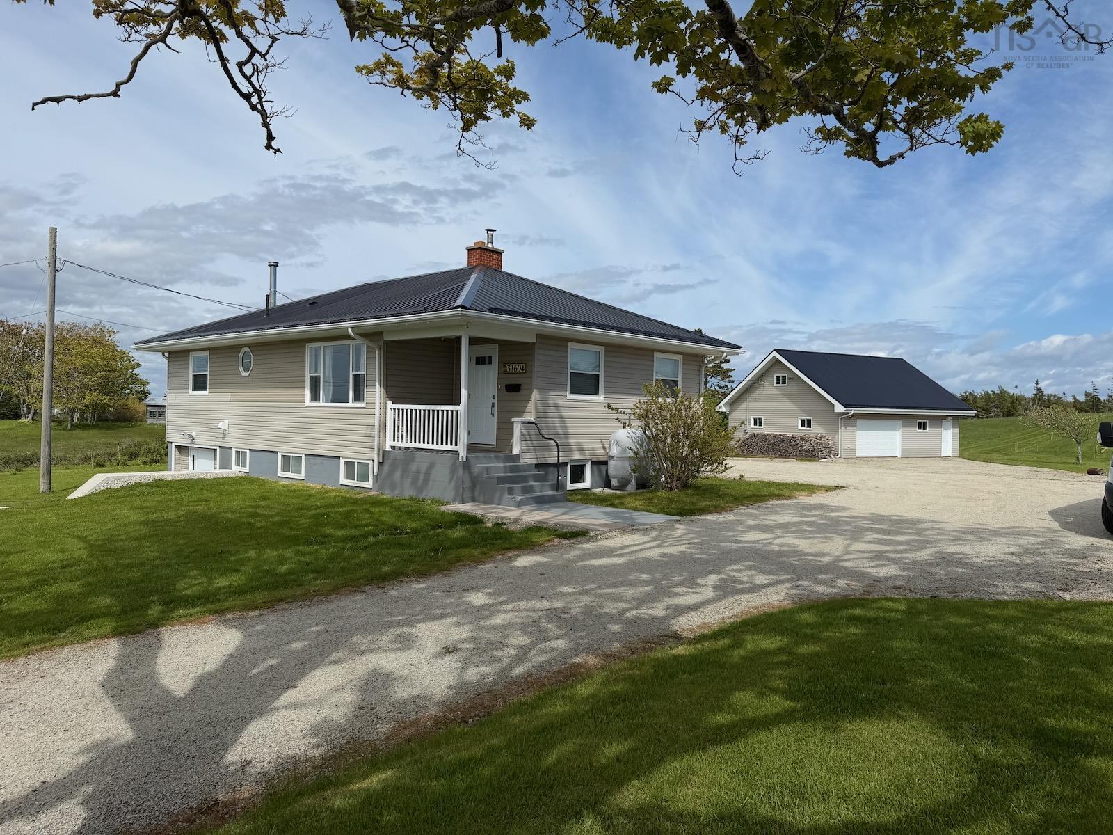 $499,900.00: 3160 Main Shore Road, Port Maitland