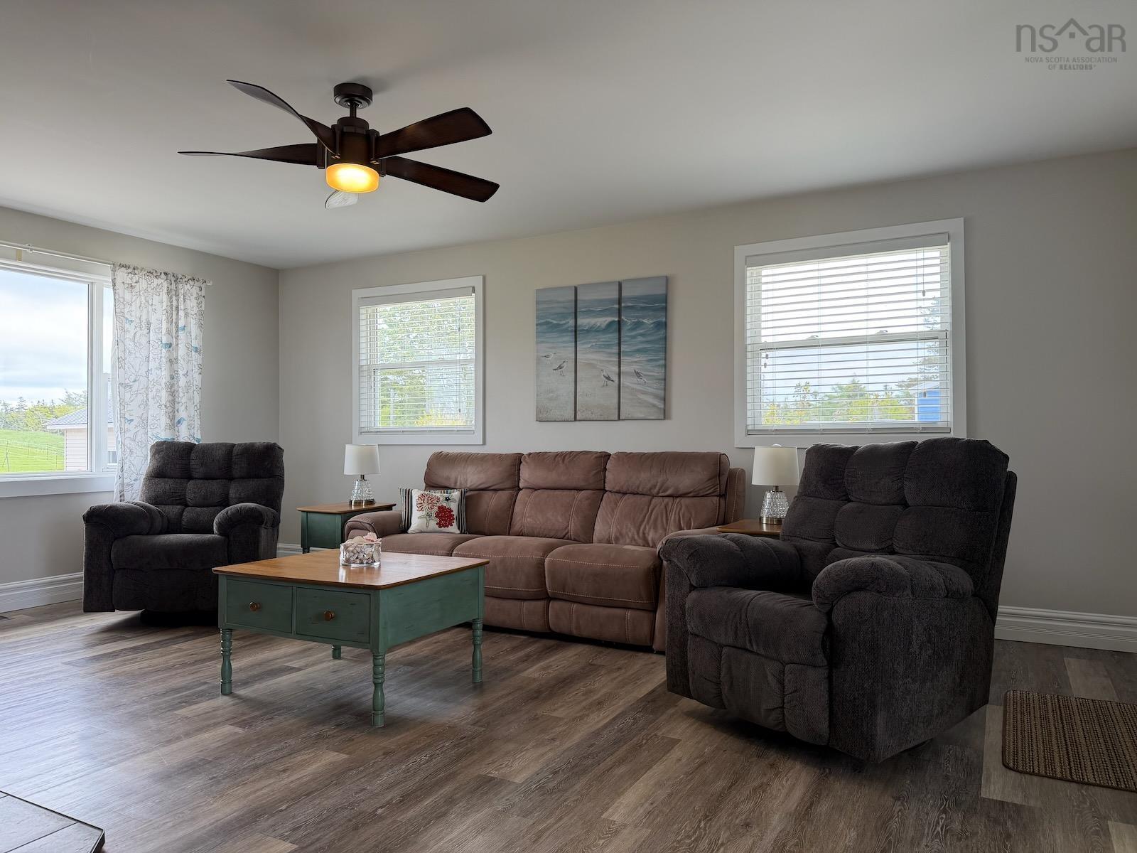 $499,900.00: 3160 Main Shore Road, Port Maitland