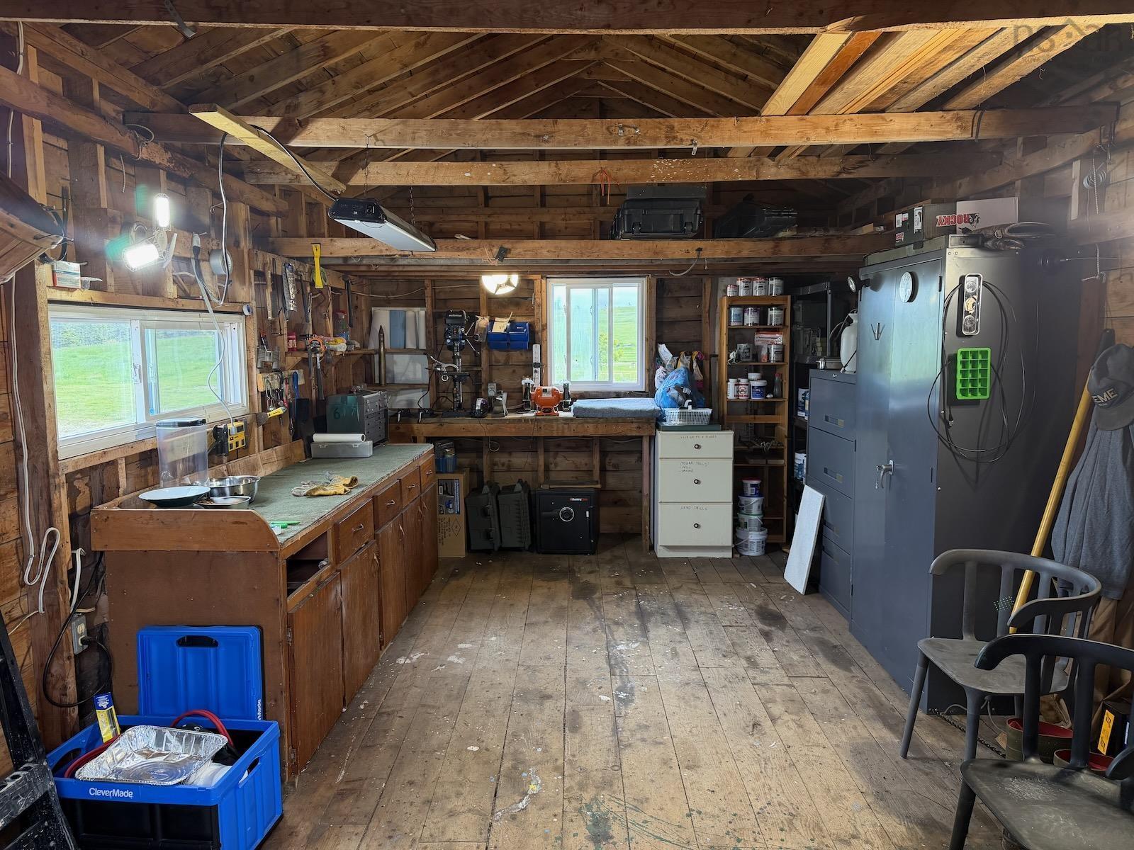 $499,900.00: 3160 Main Shore Road, Port Maitland