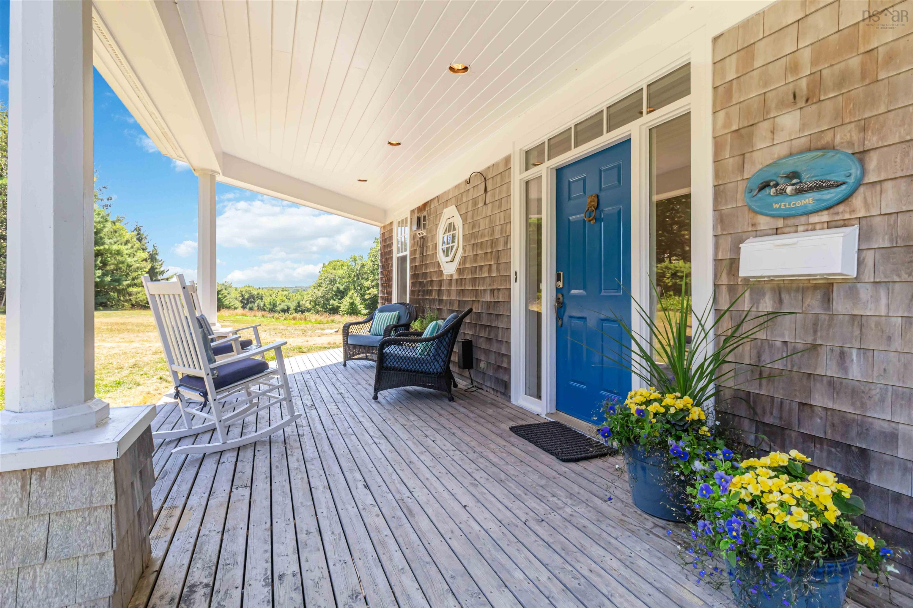 $1,600,000.00: 626 Sleepy Hollow Road, Oakland