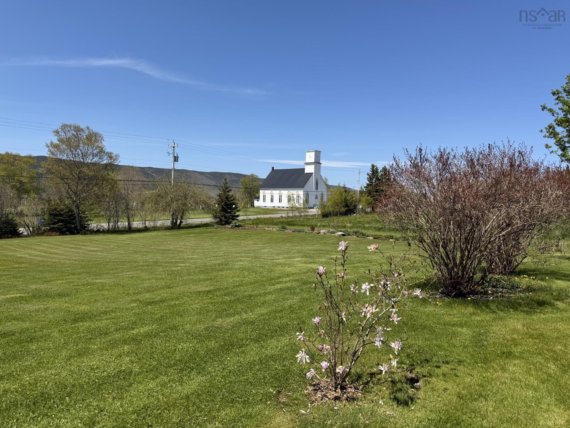 $489,900.00: 1937 Old Route 5, Big Bras D