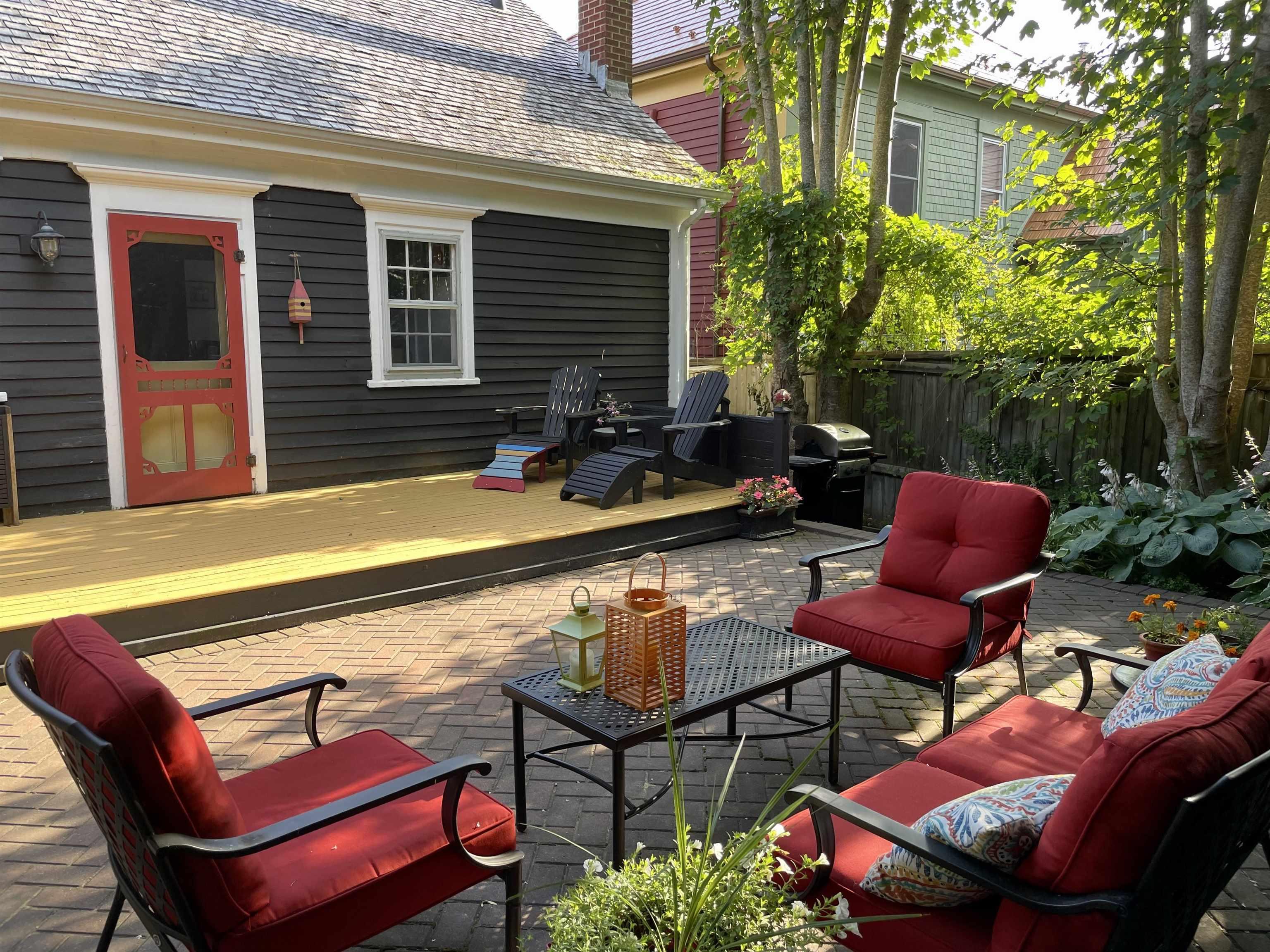 $625,000.00: 89 York Street, Lunenburg