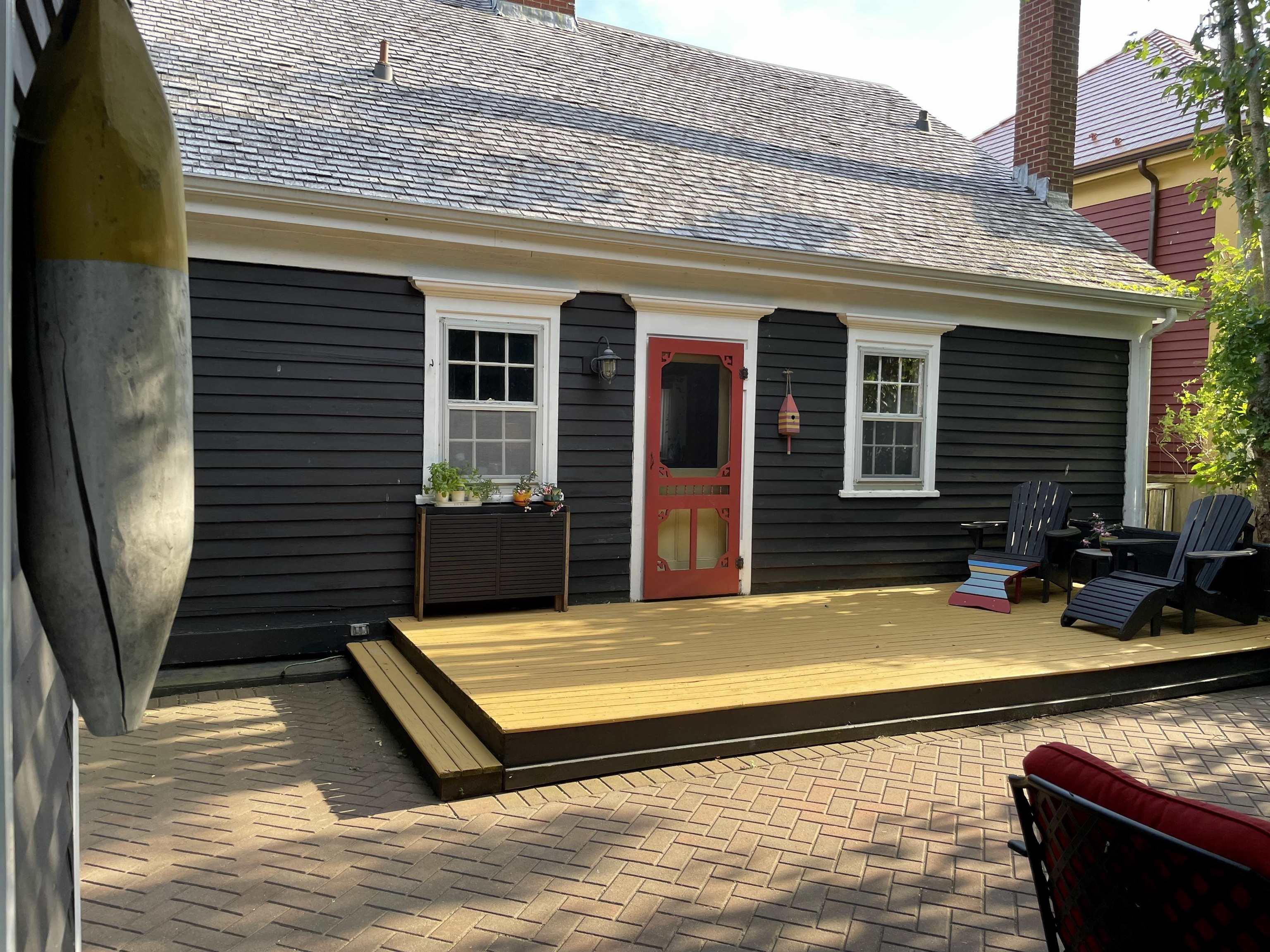 $625,000.00: 89 York Street, Lunenburg