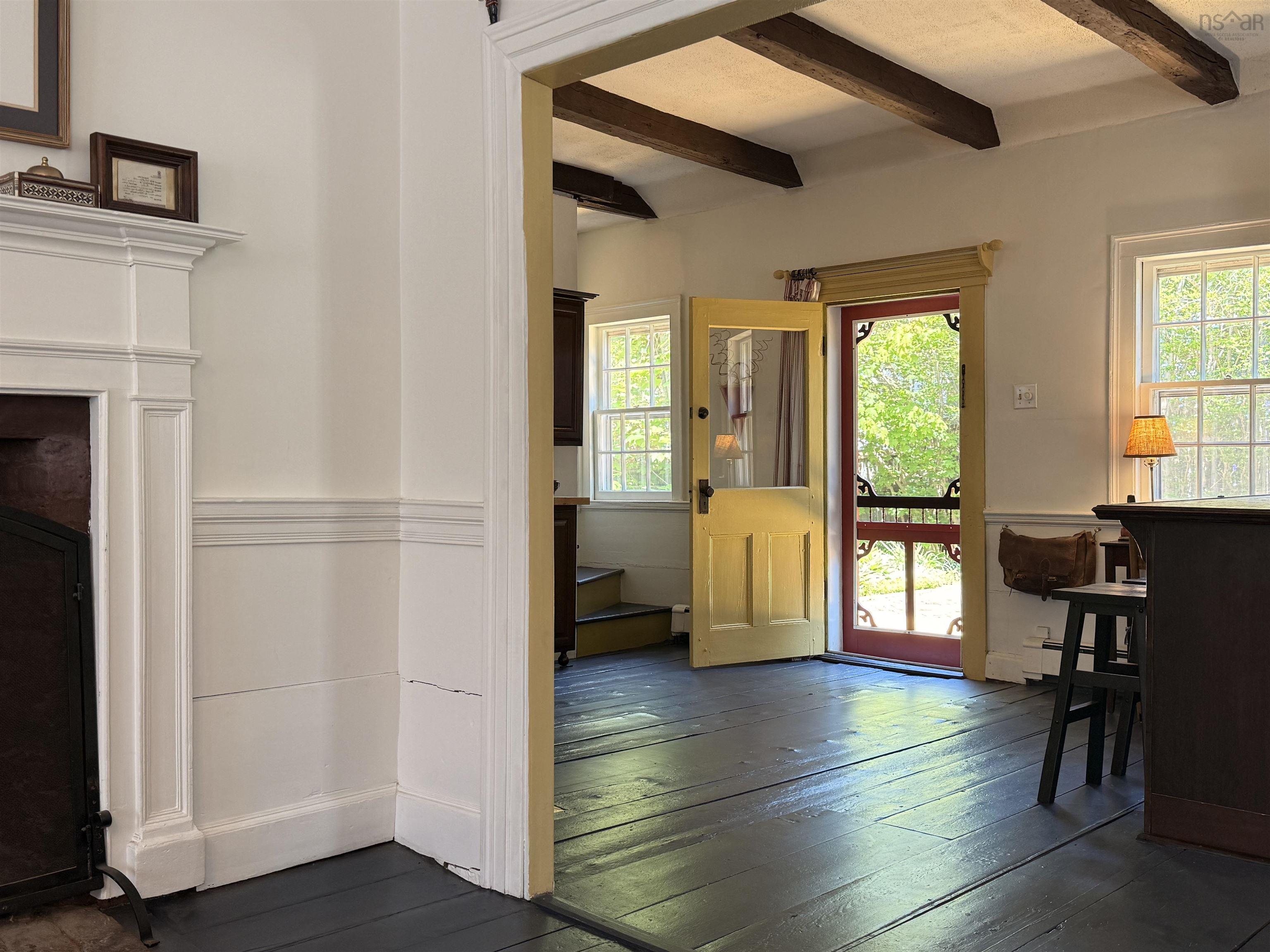 $625,000.00: 89 York Street, Lunenburg