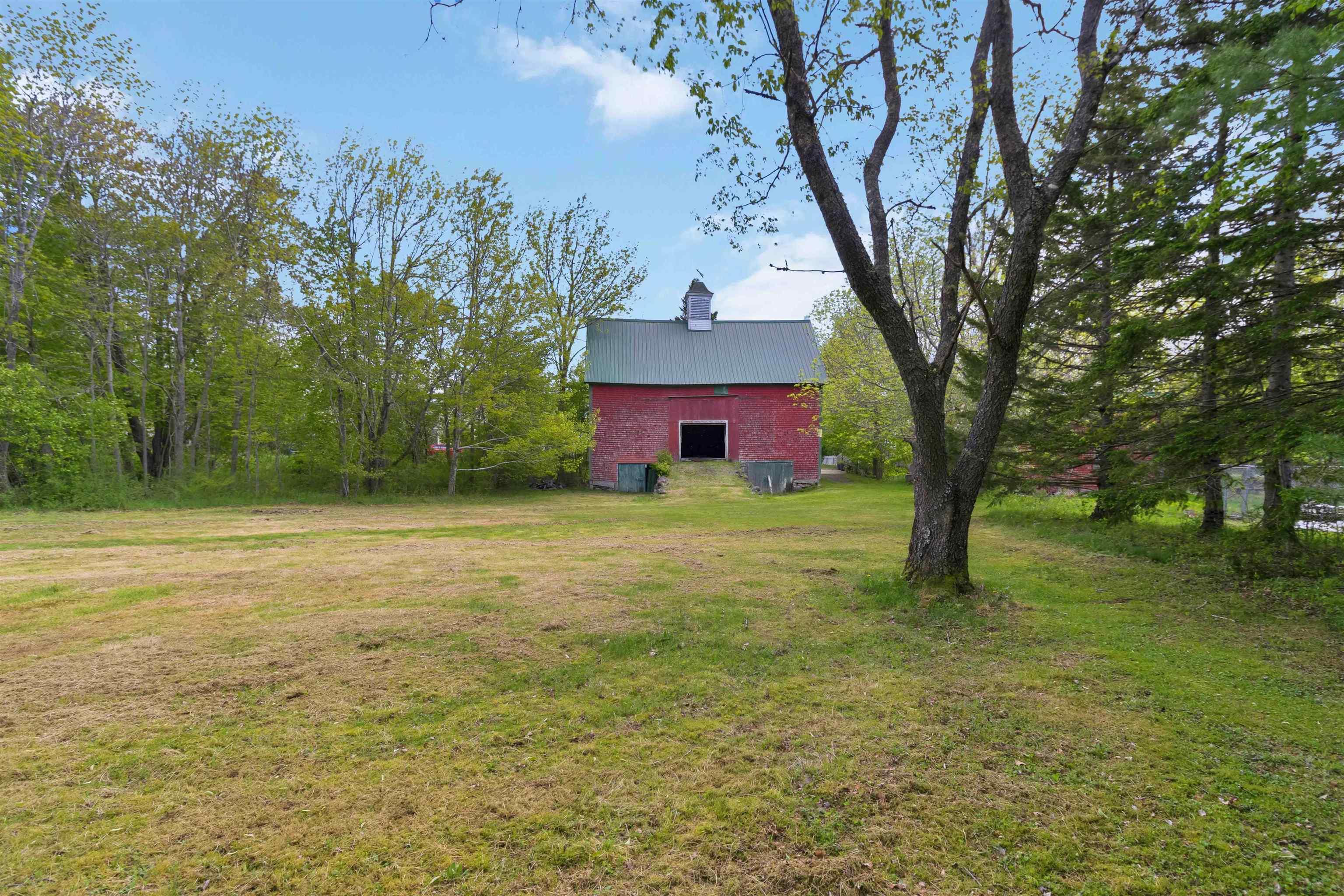 $450,000.00: Lot 11 Kinburn Street, Mahone Bay