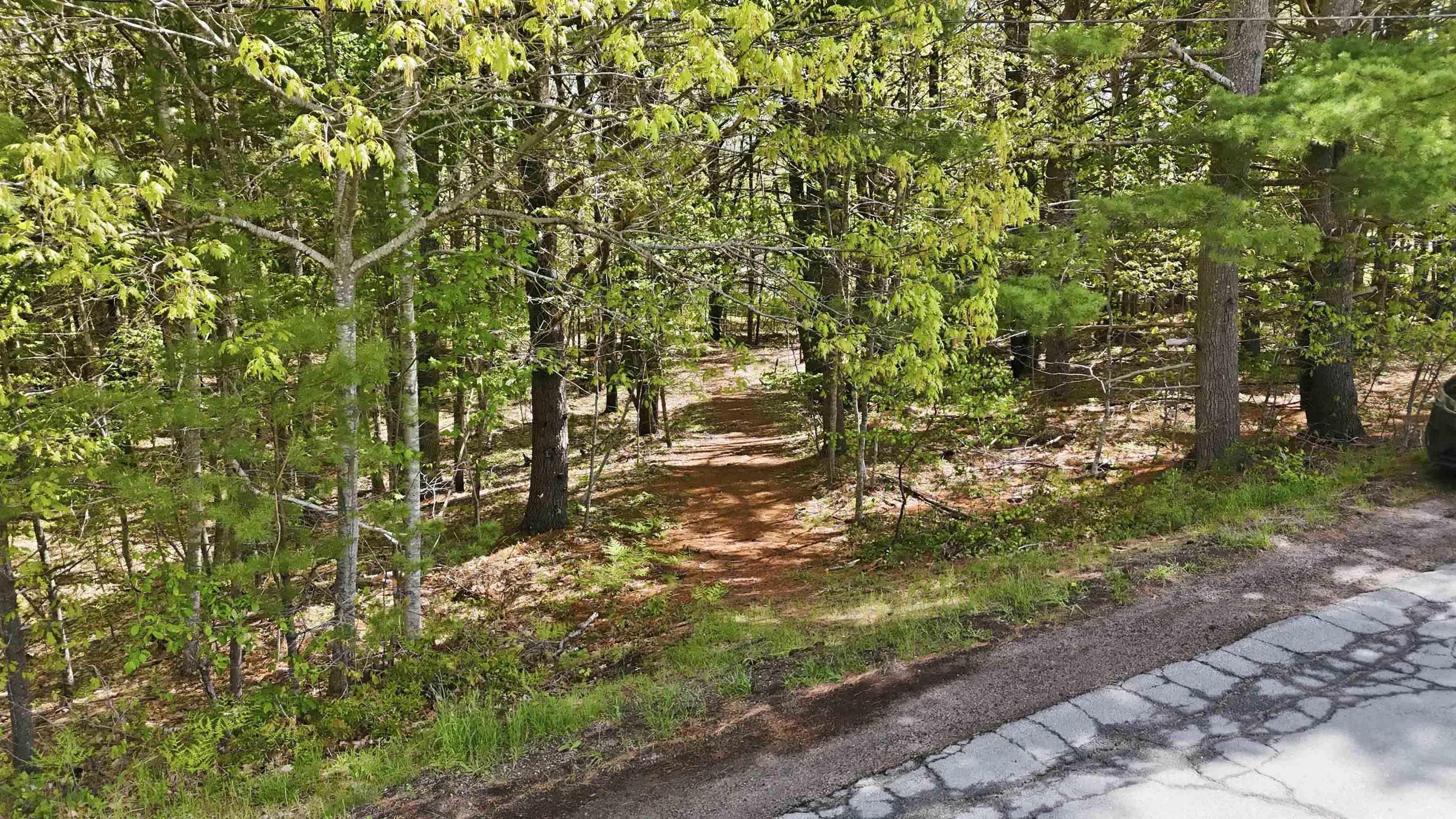 $450,000.00: Lot 11 Kinburn Street, Mahone Bay
