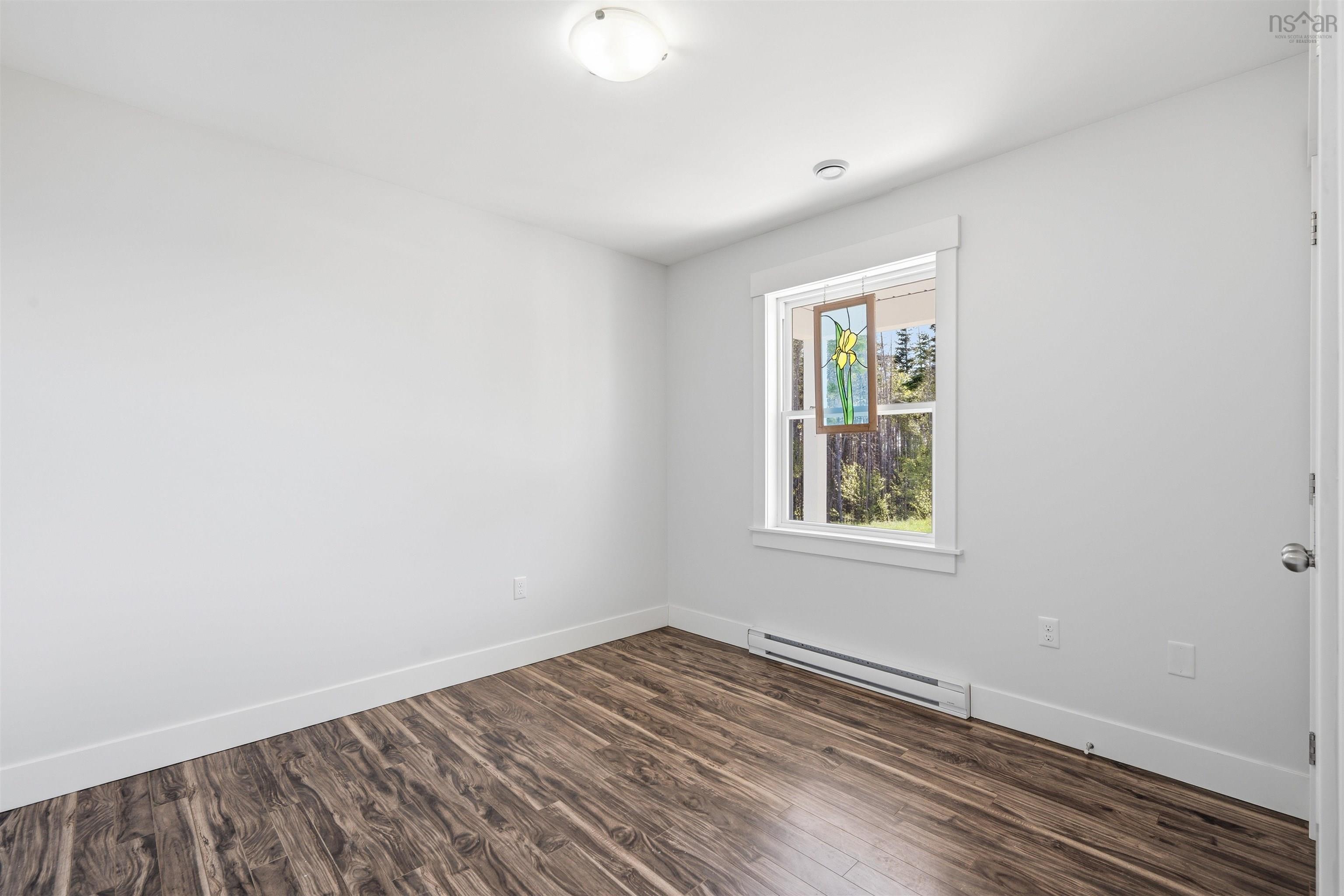 $559,000.00: 281 Heselton Drive, Ostrea Lake