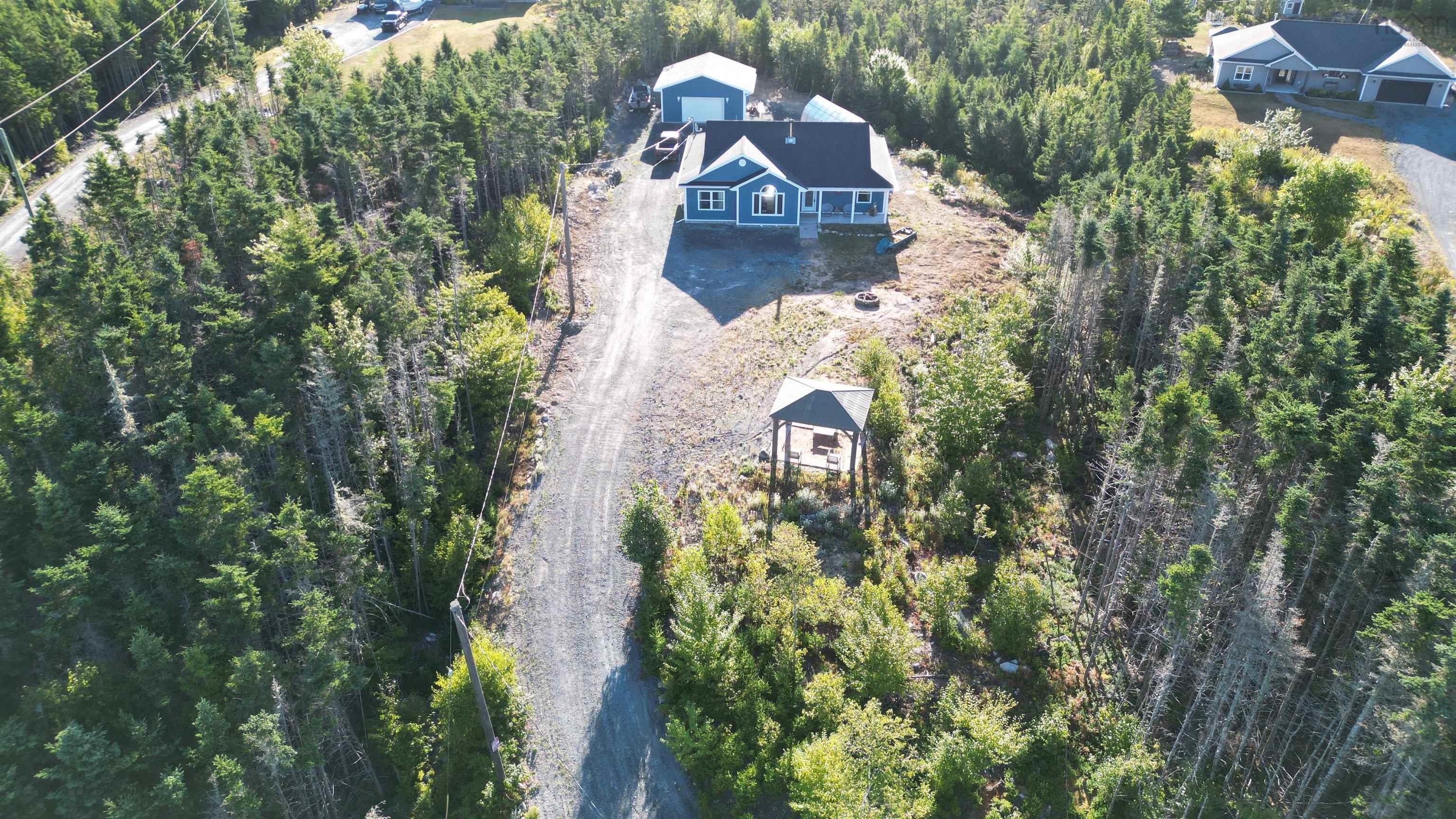 $559,000.00: 281 Heselton Drive, Ostrea Lake