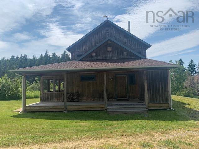 $995,000.00: 879 Sarsfield Road, Chipman Brook