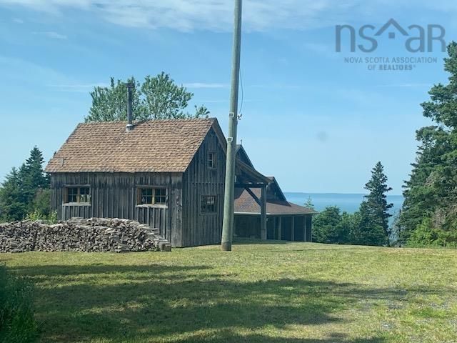 $995,000.00: 879 Sarsfield Road, Chipman Brook