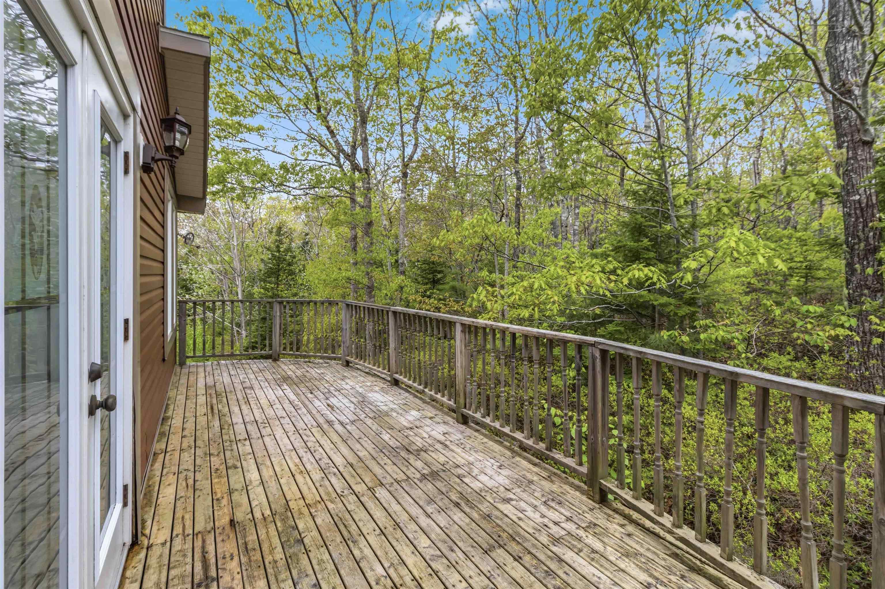 $649,900.00: 100 Clayton Drive, Hubbards