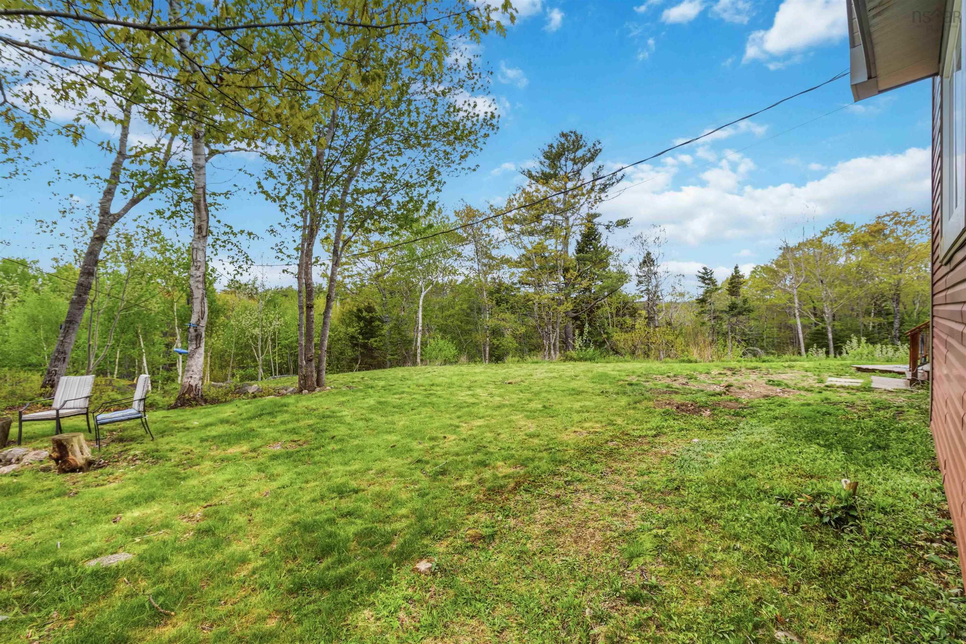 $649,900.00: 100 Clayton Drive, Hubbards