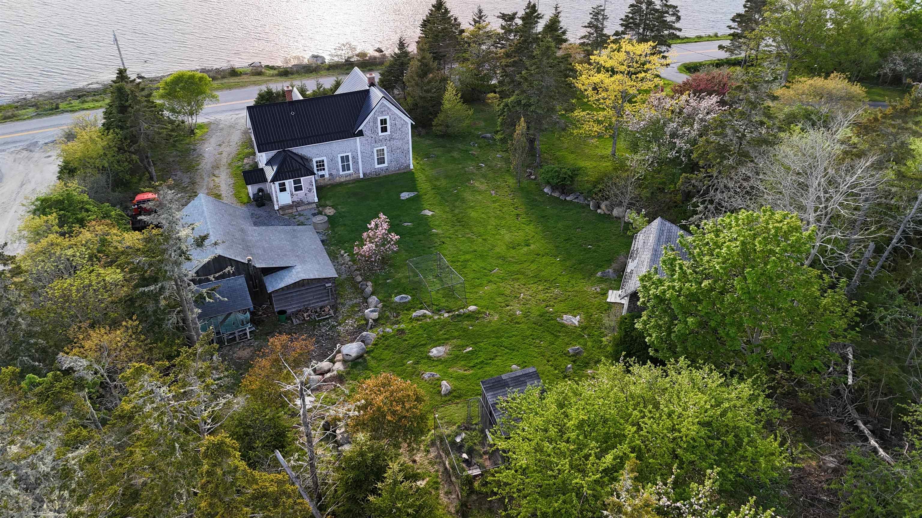 $289,900.00: 191 Sherose Island Road, Sherose Island