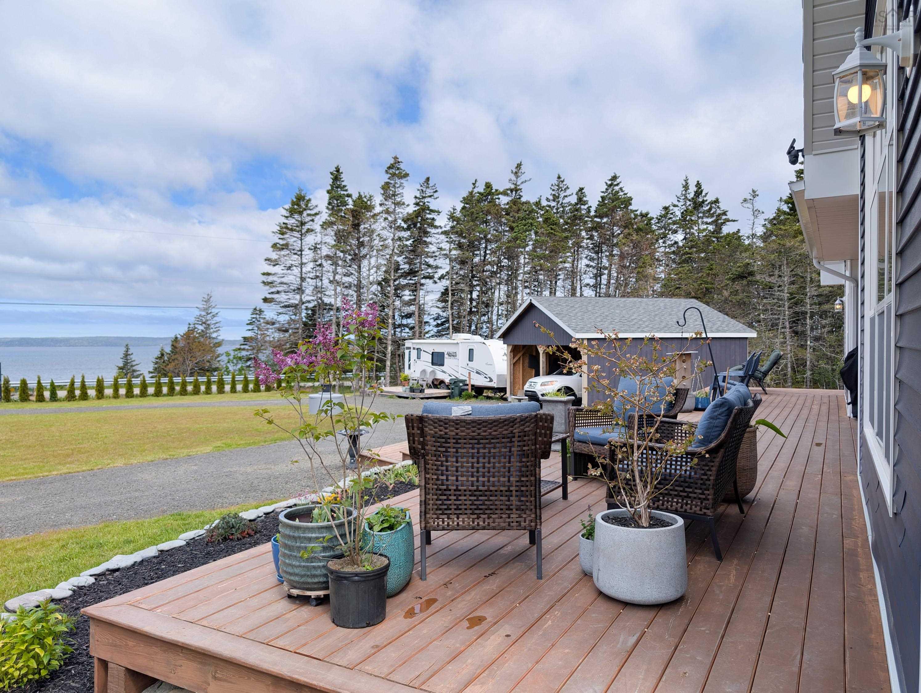 $739,900.00: 684 Riverside Road, New Edinburgh