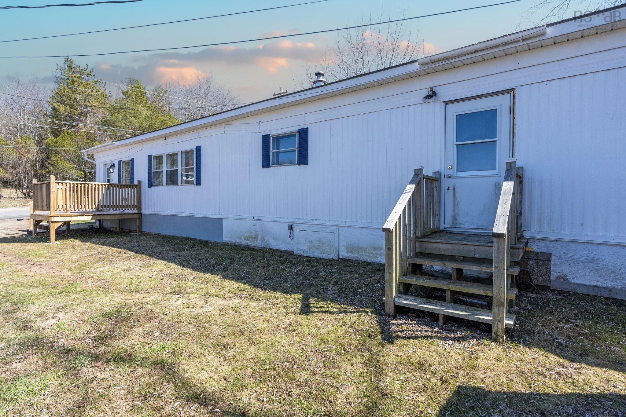 $139,900.00: 147 TROUT LAKE RD, Lawrencetown