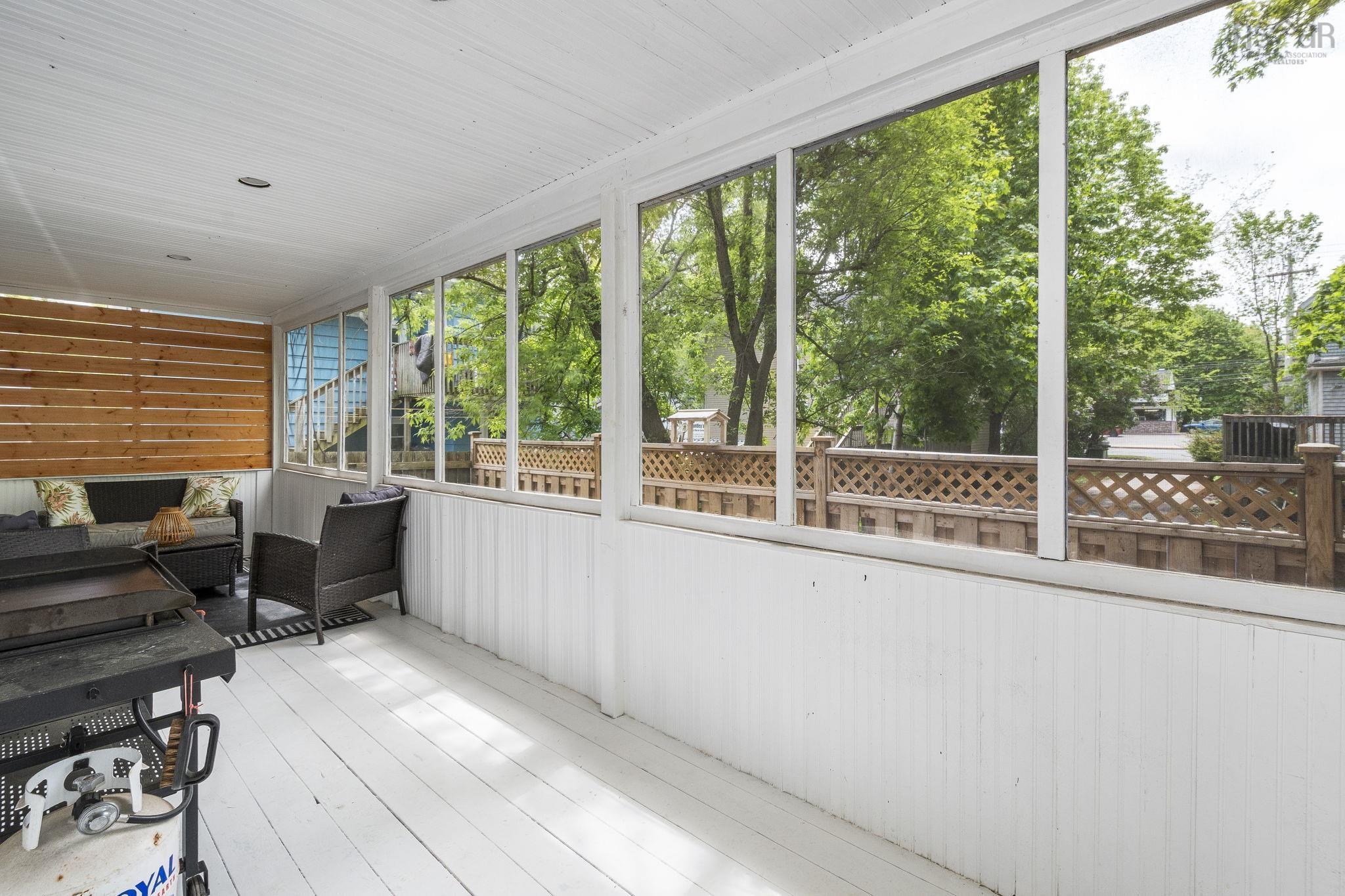 $339,900.00: 28 Crescent Avenue, Kentville