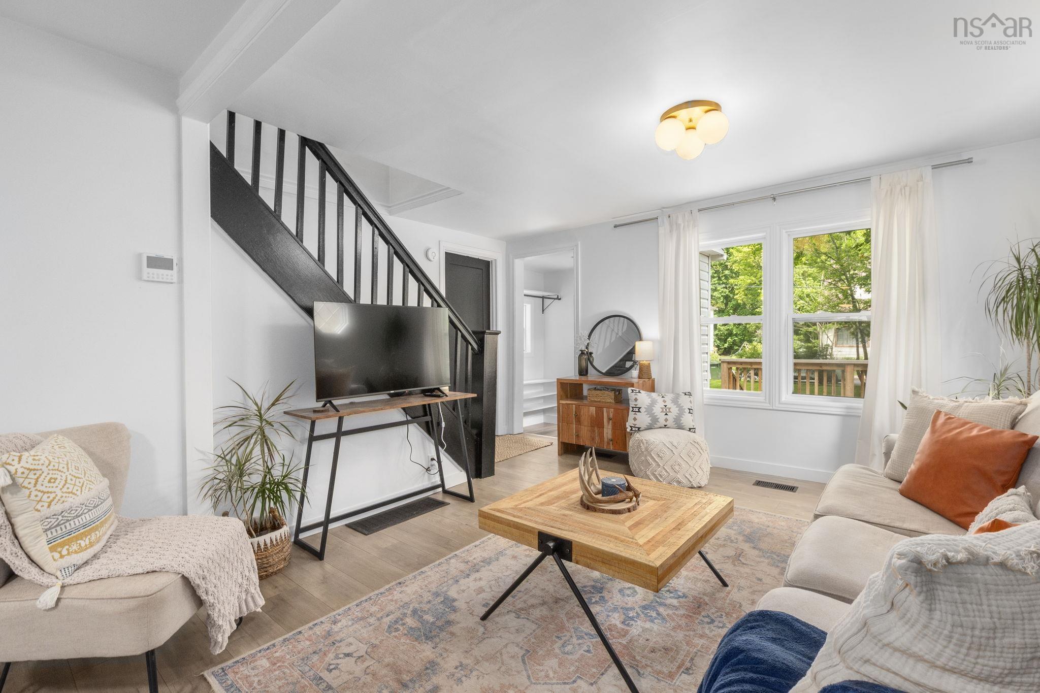 $339,900.00: 28 Crescent Avenue, Kentville