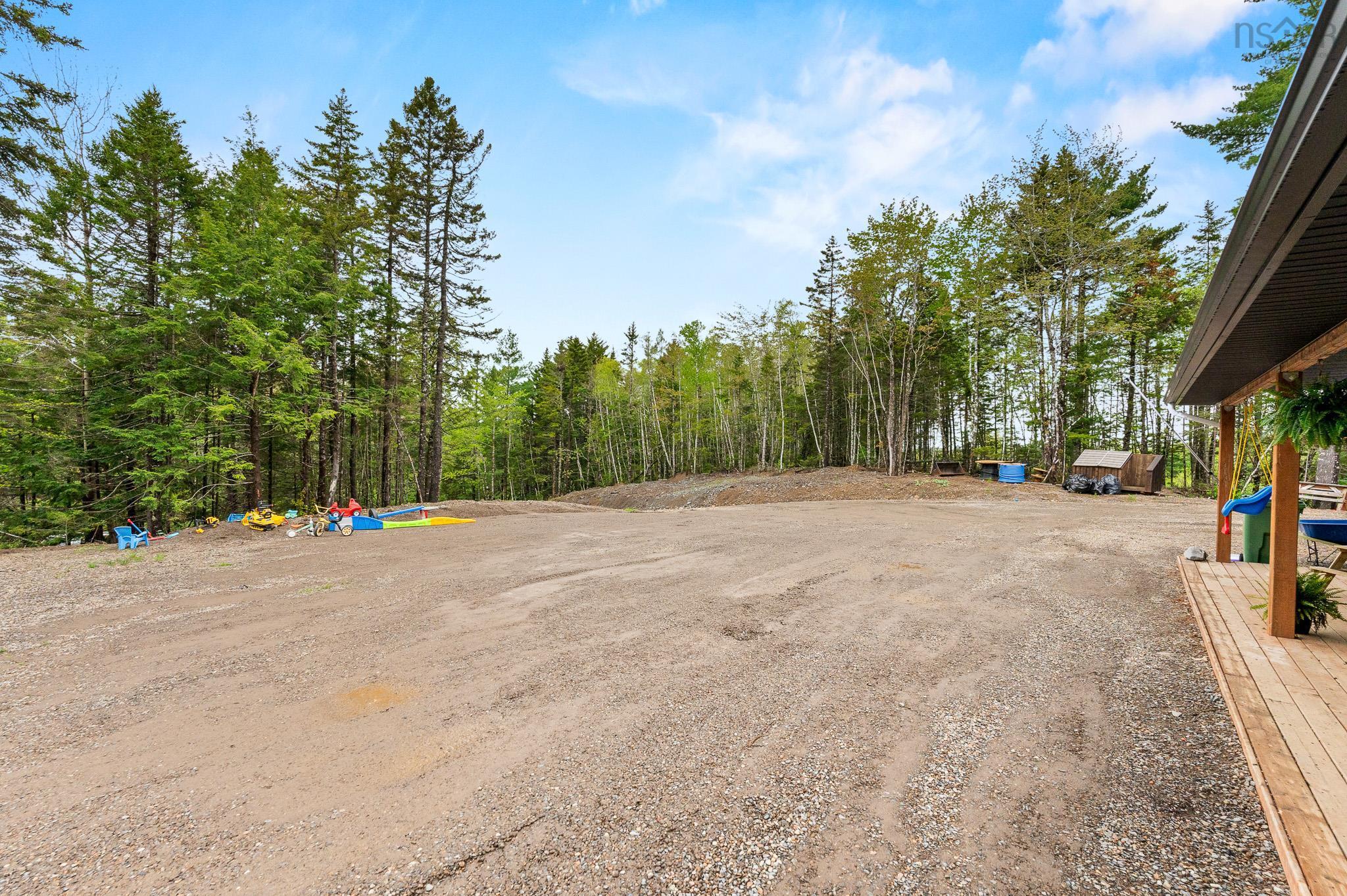 $599,900.00: 971 Barr Settlement Road, Barr Settlement