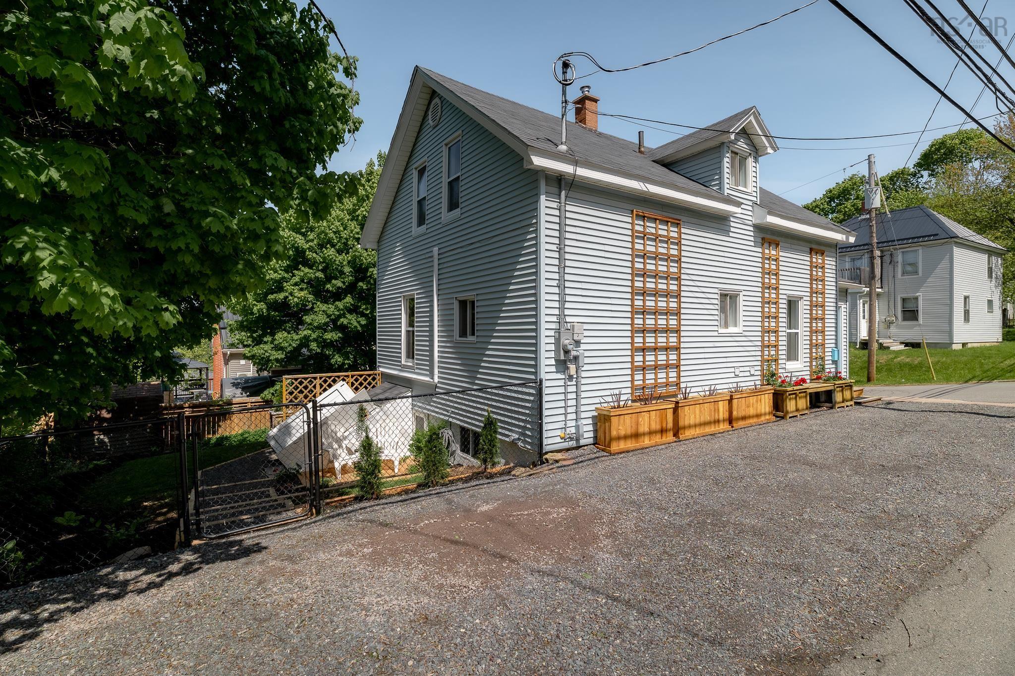 $374,900.00: 173 Acadia Street, New Glasgow