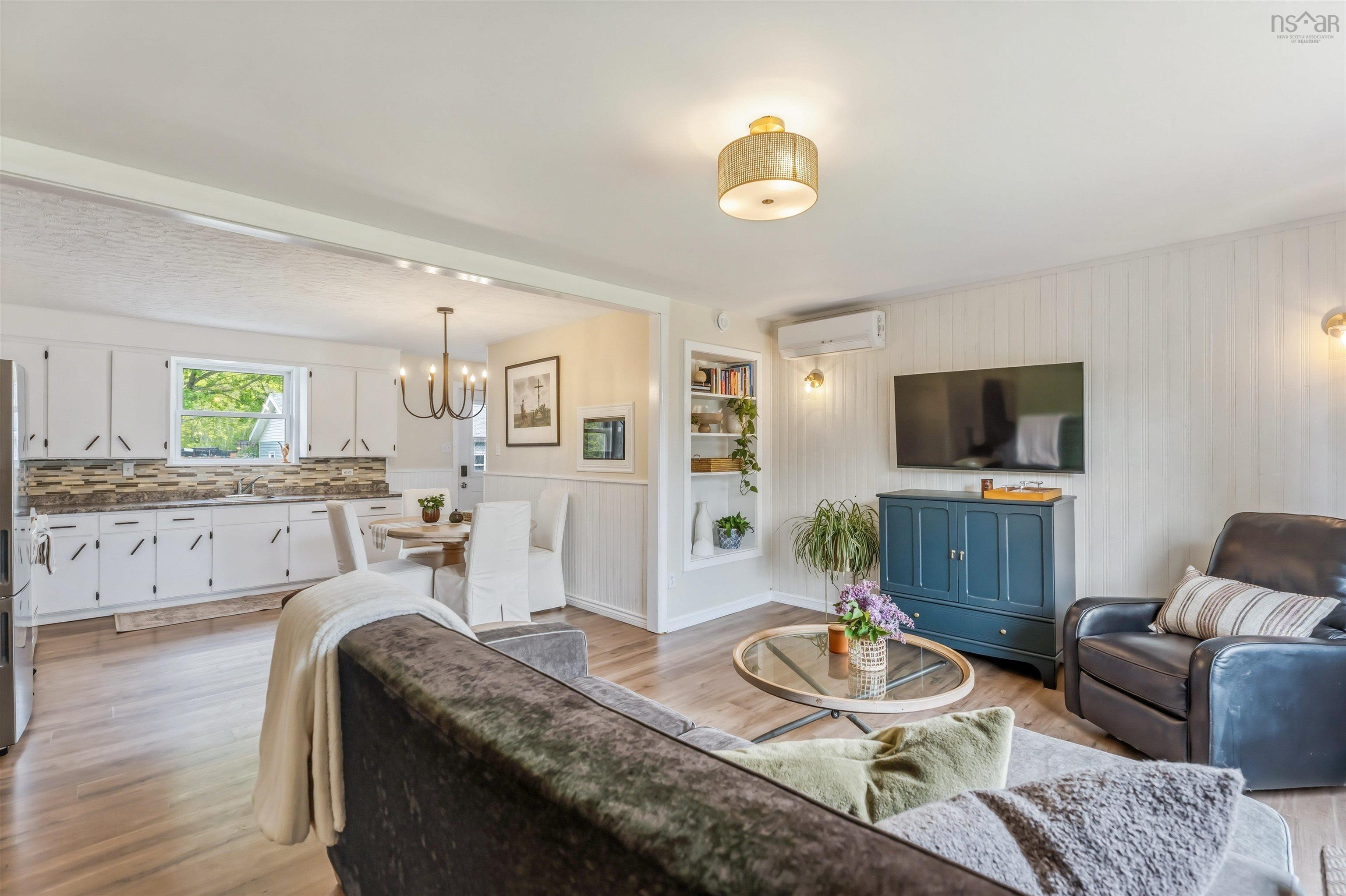 $369,900.00: 304 Highbury School Road, Canaan
