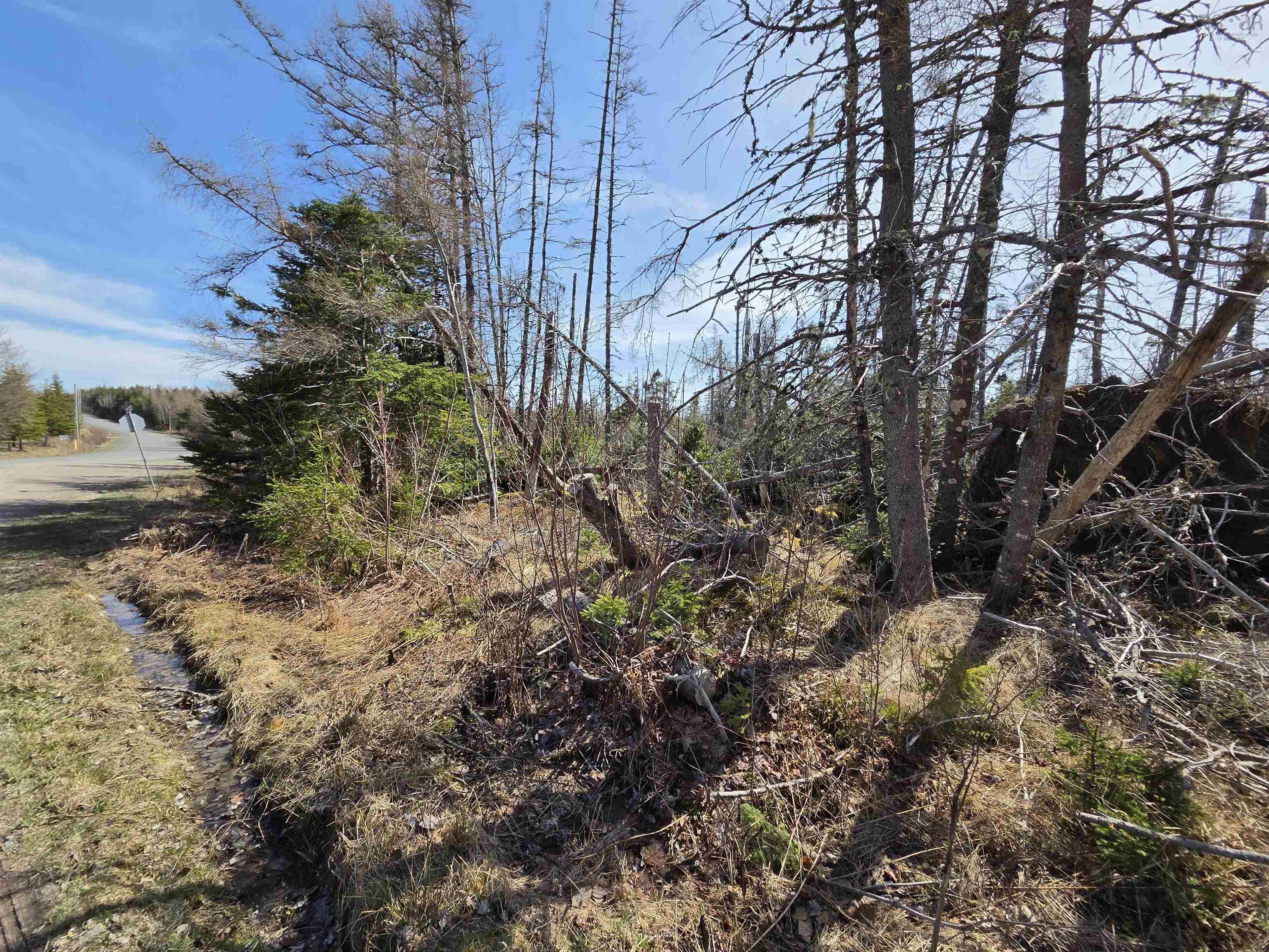 $76,000.00: Malcolms Road, Albert Bridge