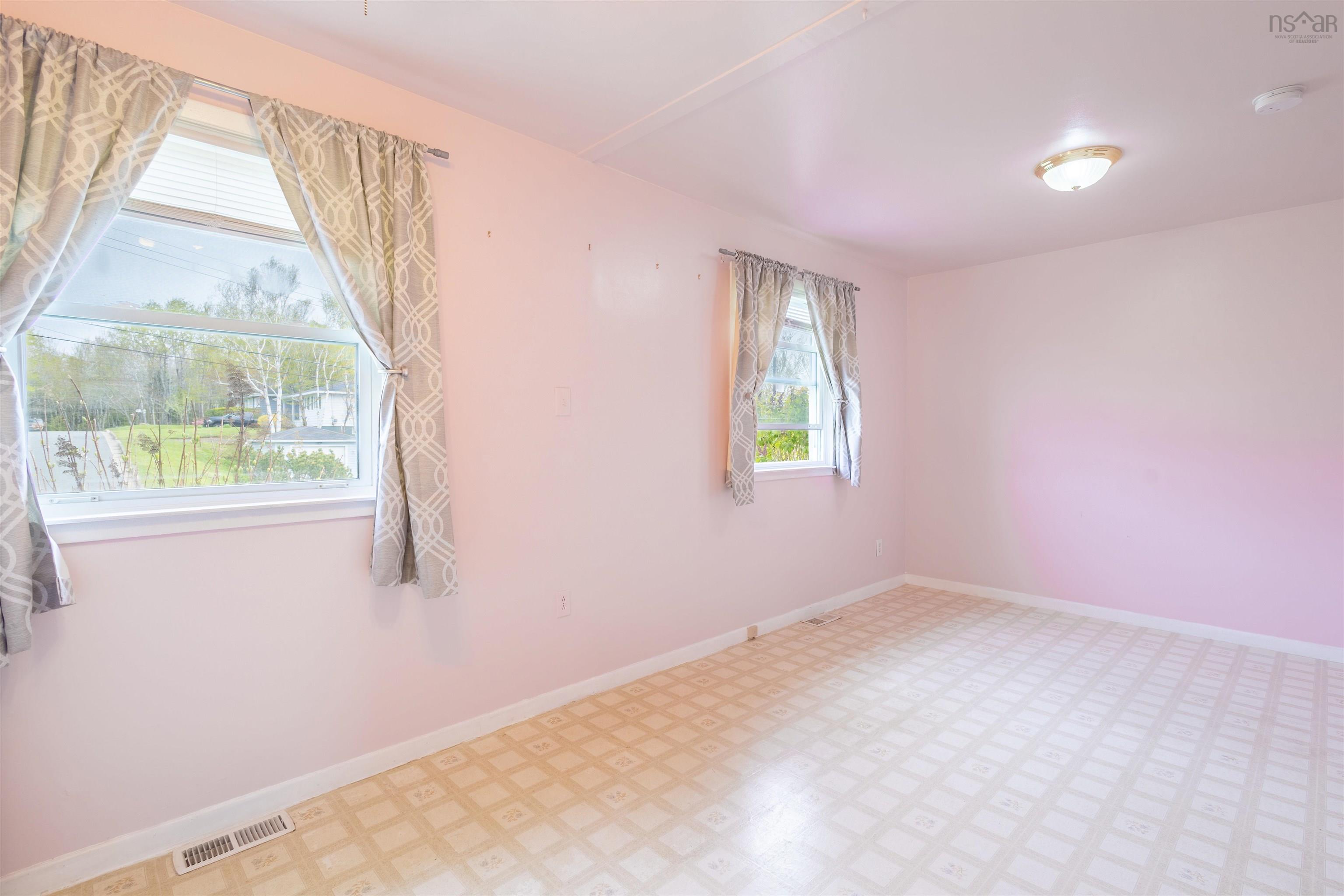 $279,900.00: 87 Ranna Drive, Sydney