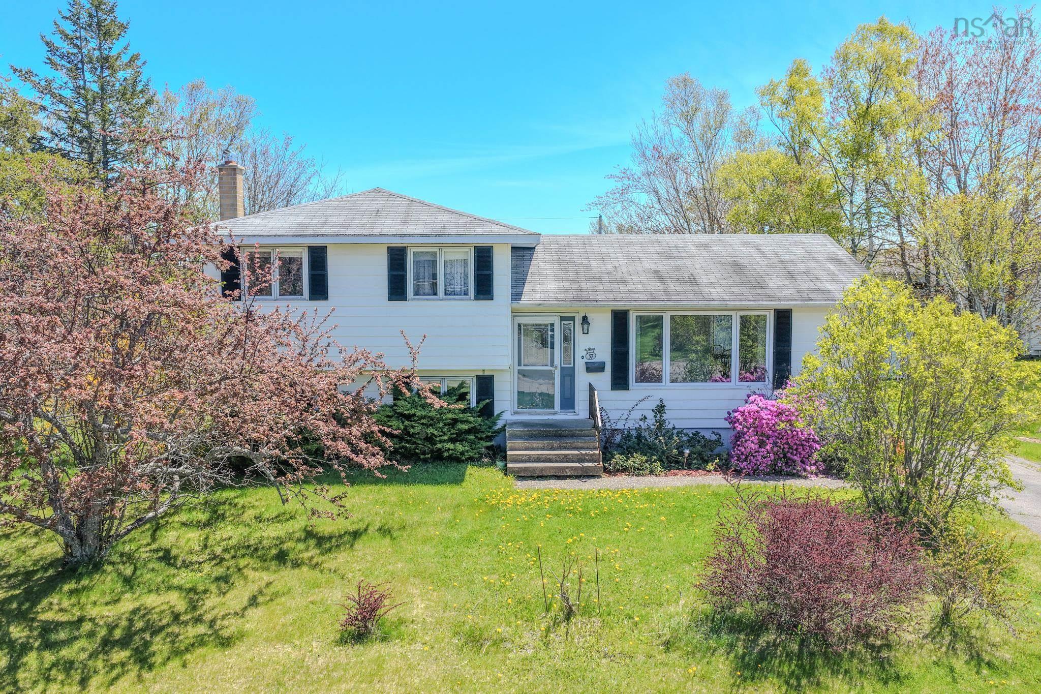 $359,000.00: 37 Collier Avenue, Coxheath