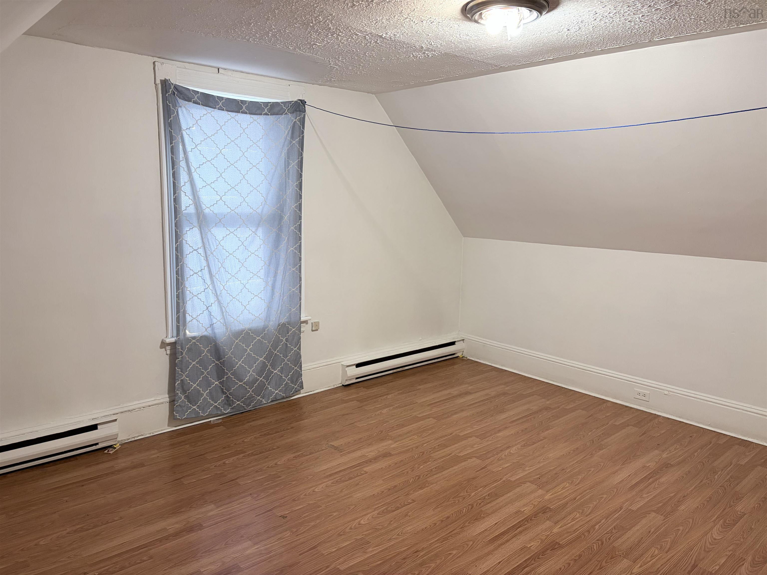 $250,000.00: 63 Dolbin Street, Sydney