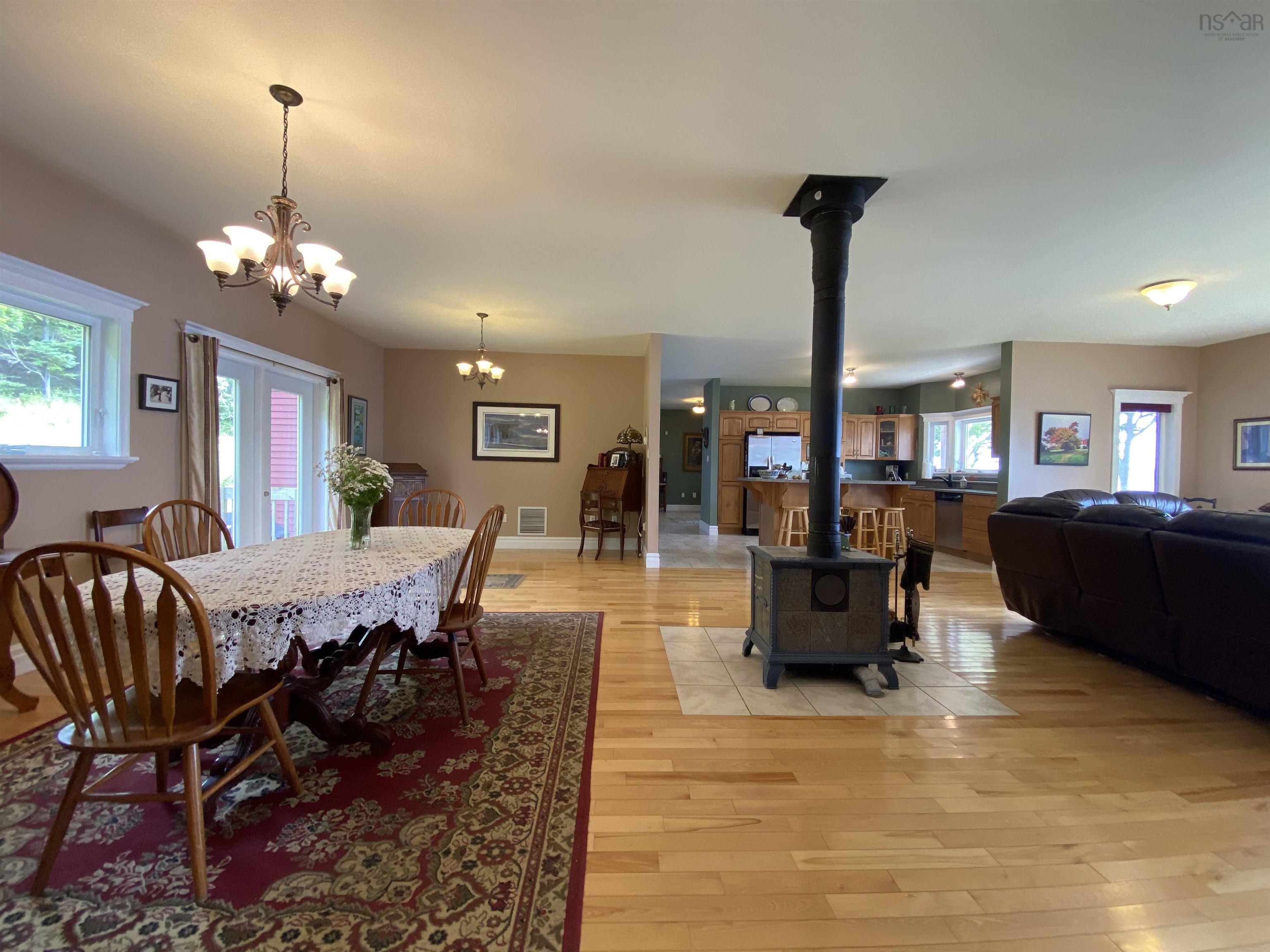 $699,000.00: 5276 Marble Mountain Rd., Marble Mountain