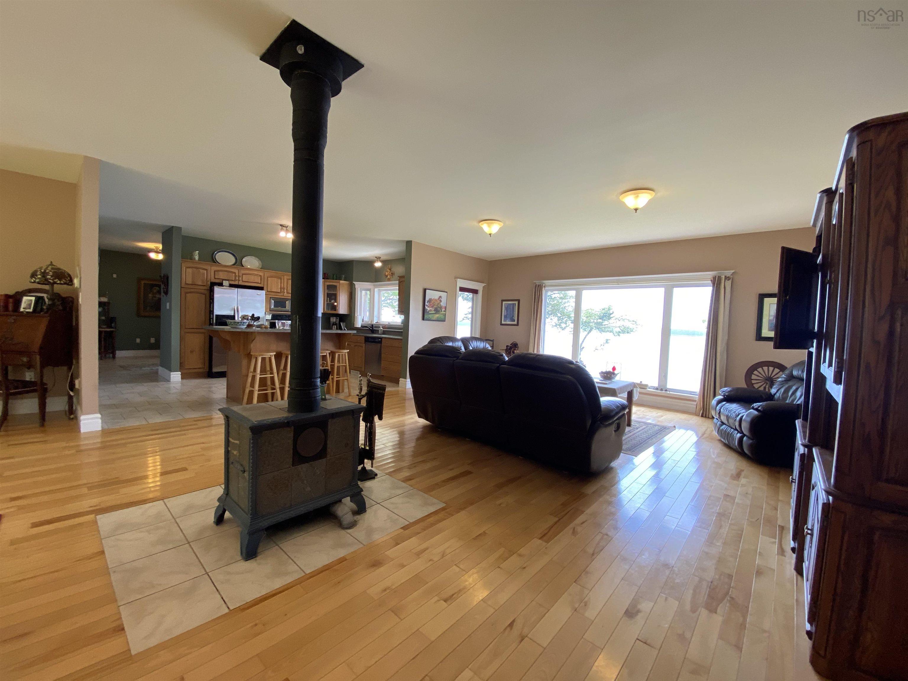 $699,000.00: 5276 Marble Mountain Rd., Marble Mountain
