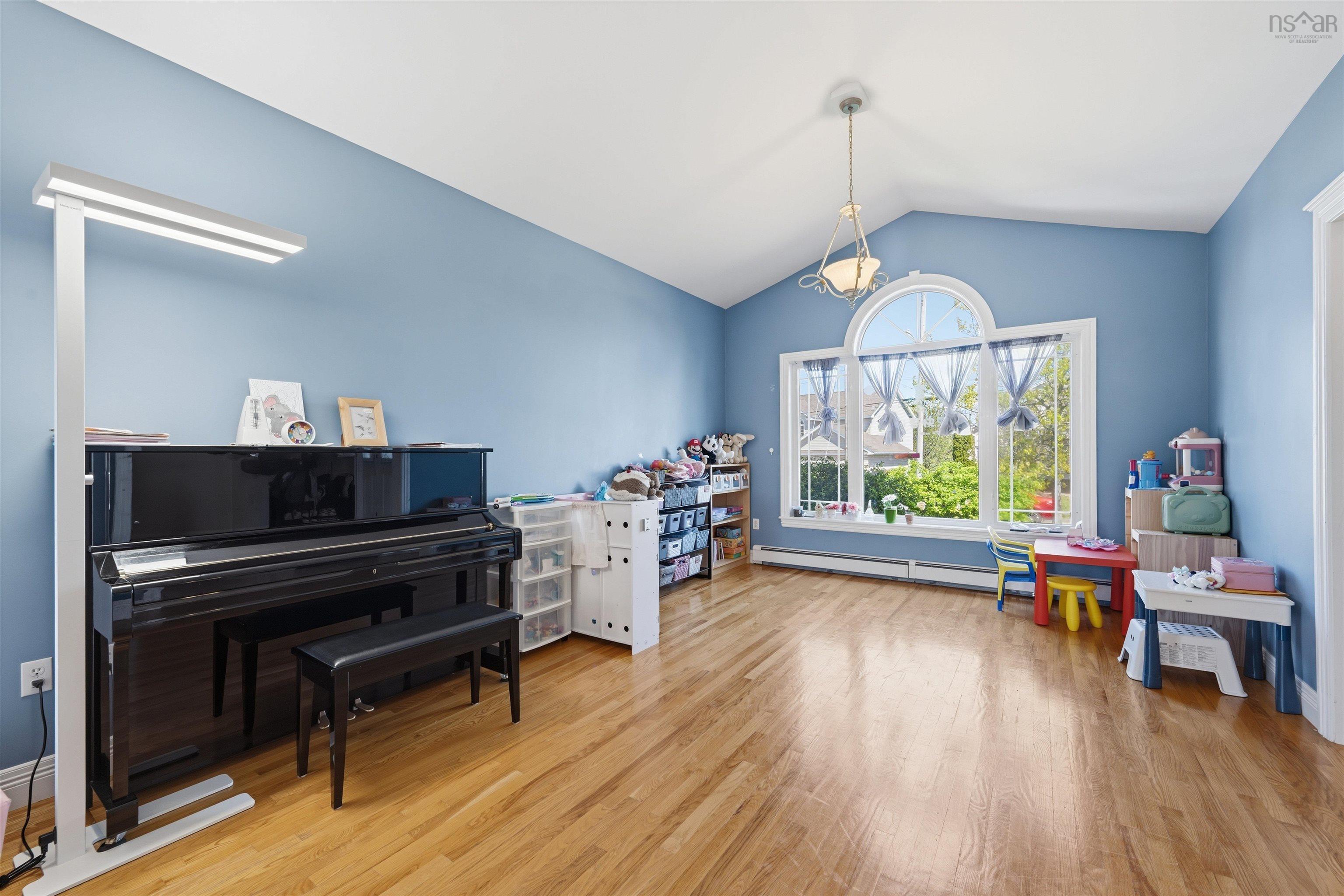 65 Stone Gate Drive, Halifax, NS (MLS 202612952)