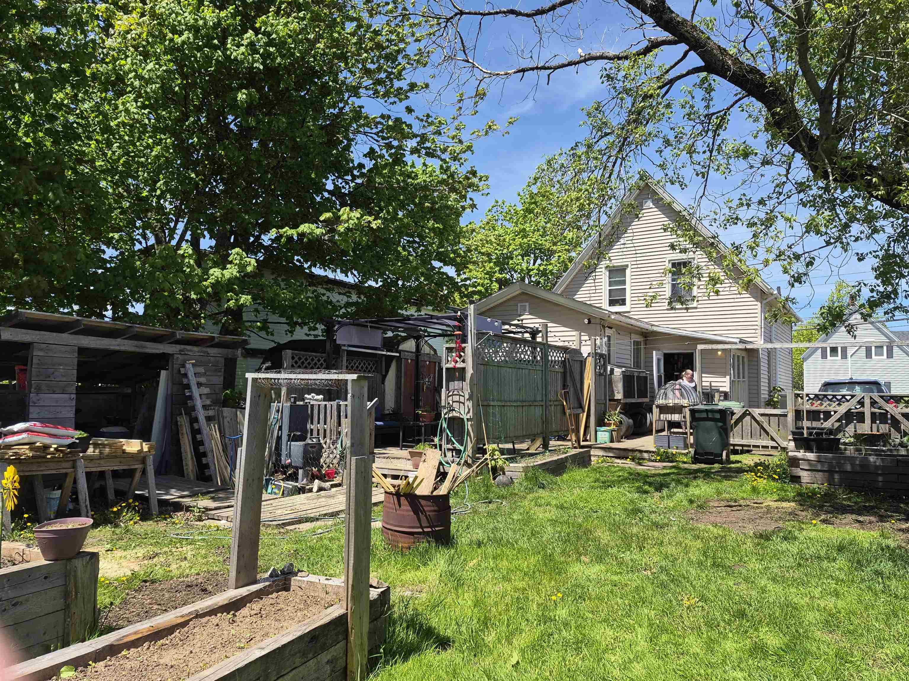 $184,500.00: 121 Main Street, Springhill