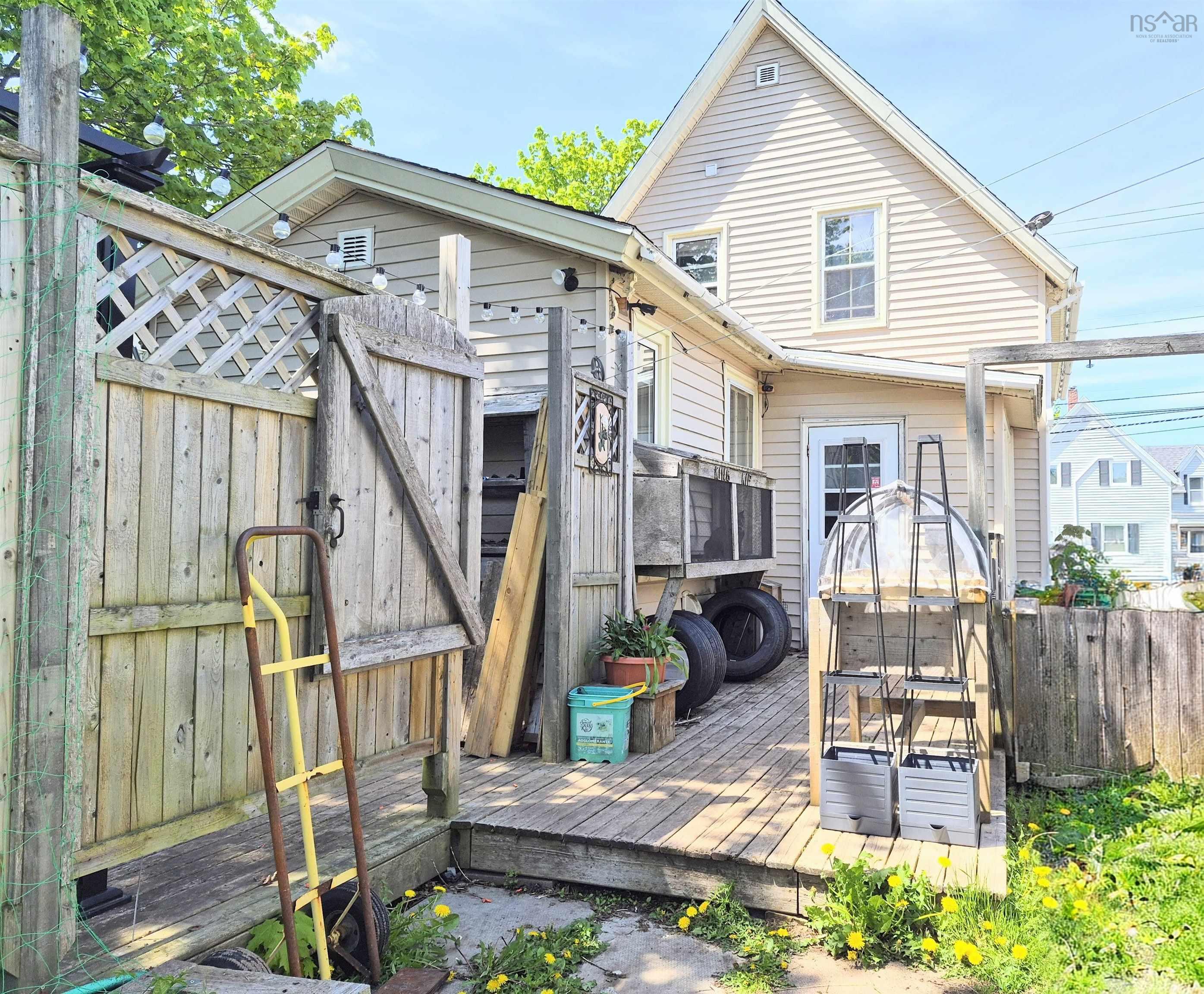 $184,500.00: 121 Main Street, Springhill