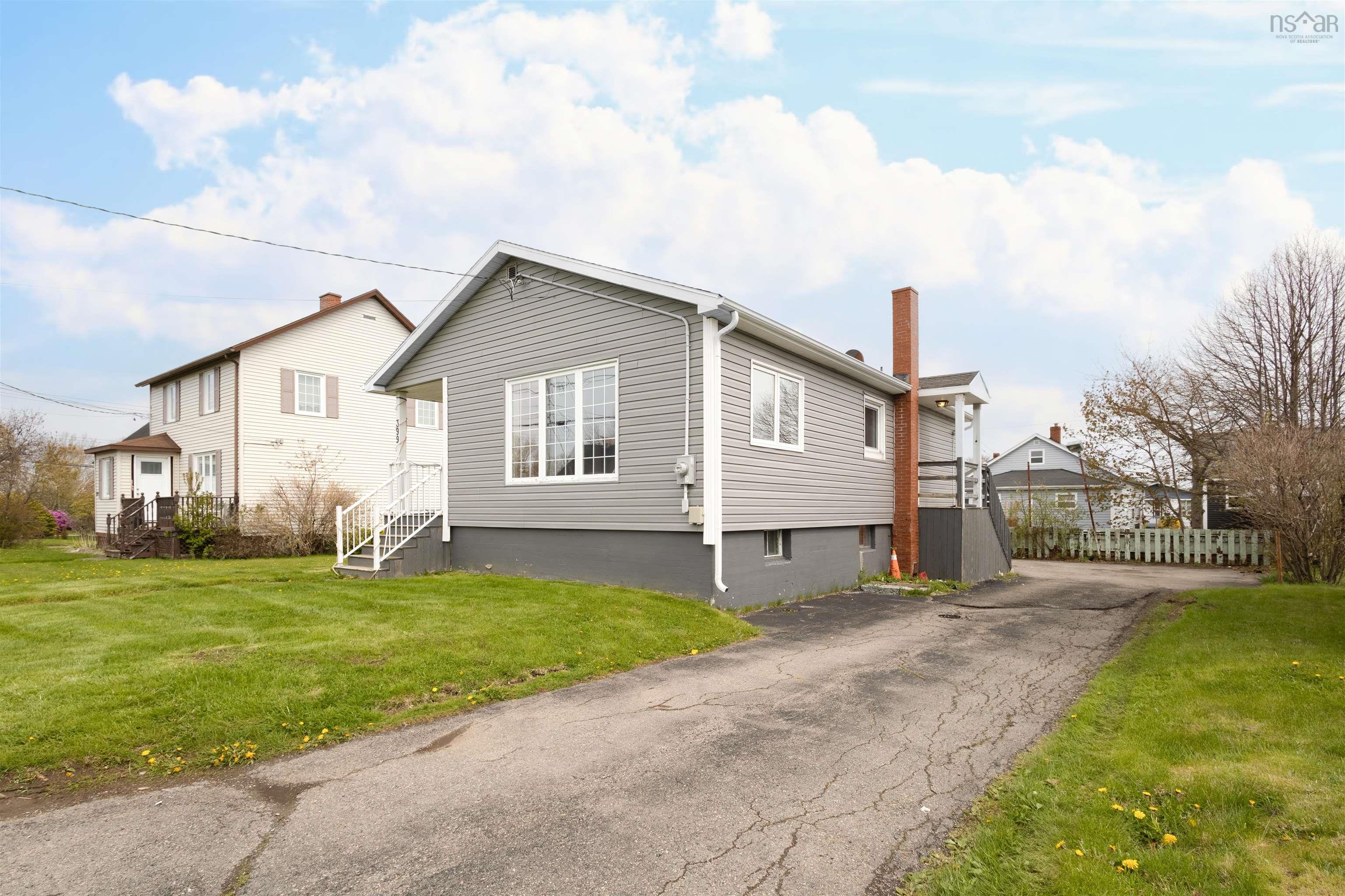 $279,000.00: 399 York Street Street, Glace Bay