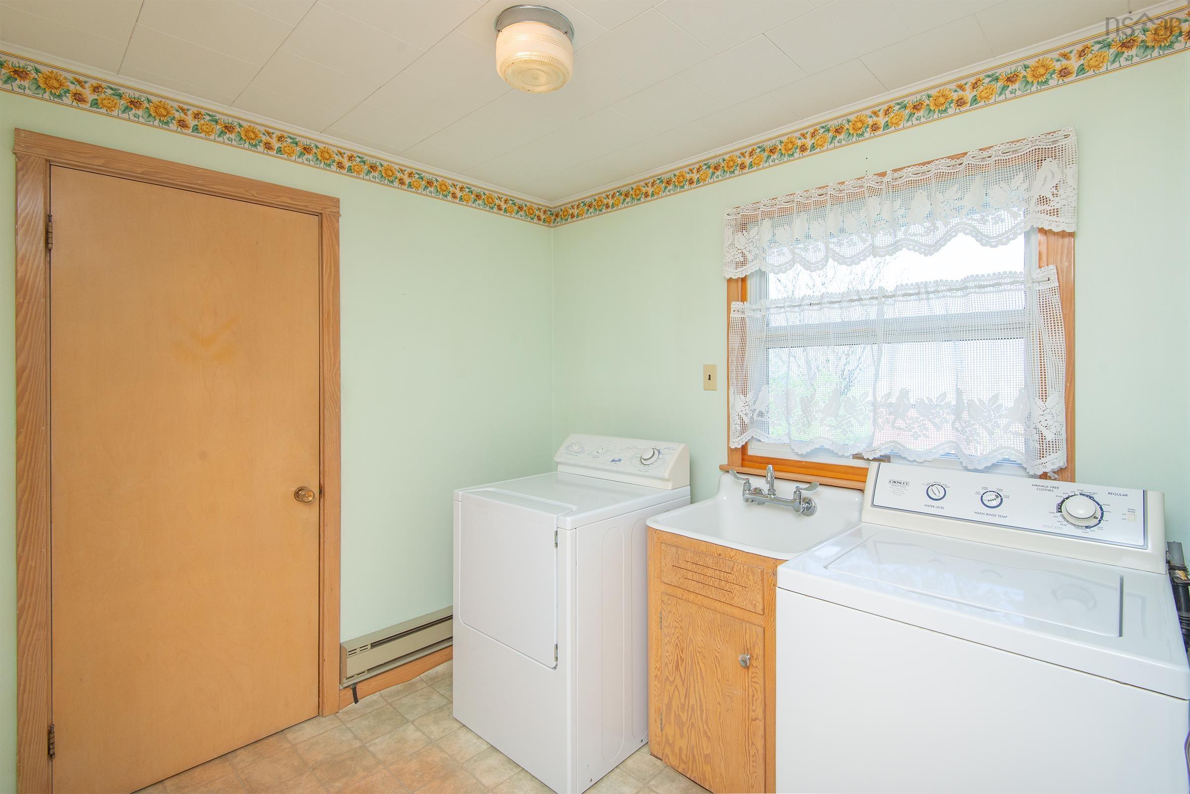 $395,000.00: 9735 Highway 1, Lower Saulnierville