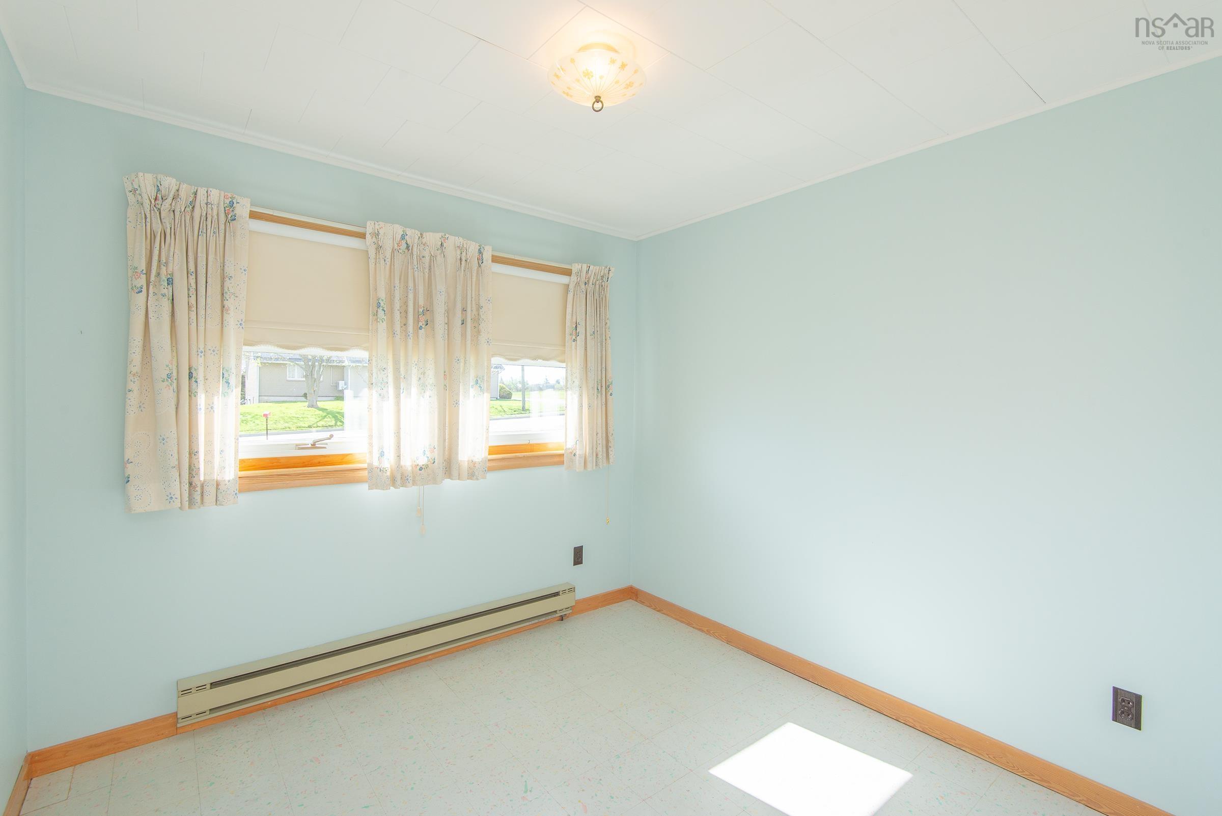 $395,000.00: 9735 Highway 1, Lower Saulnierville