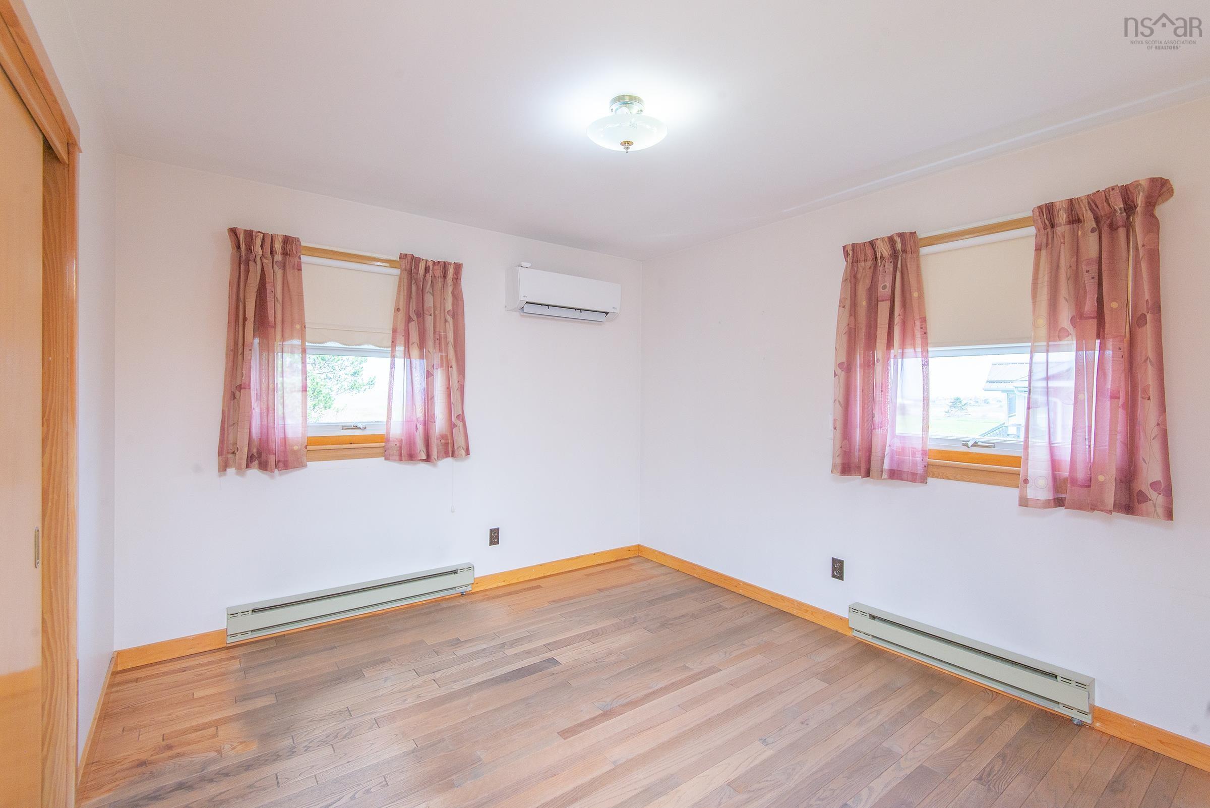 $395,000.00: 9735 Highway 1, Lower Saulnierville