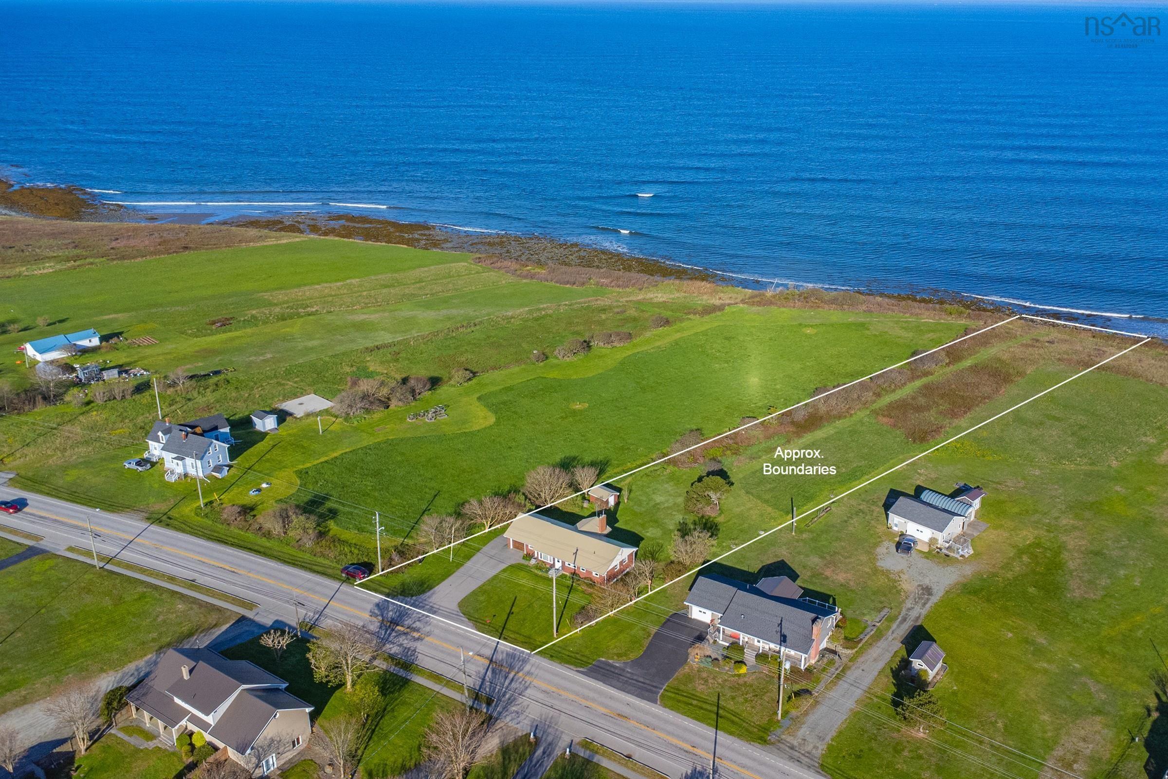 $395,000.00: 9735 Highway 1, Lower Saulnierville