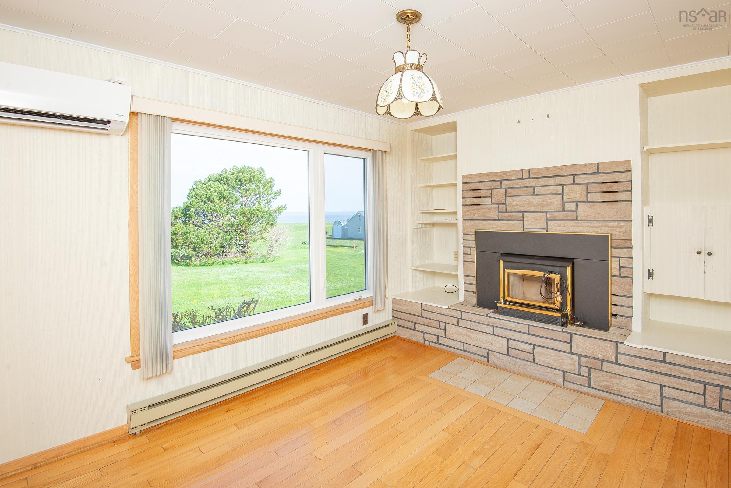 $395,000.00: 9735 Highway 1, Lower Saulnierville