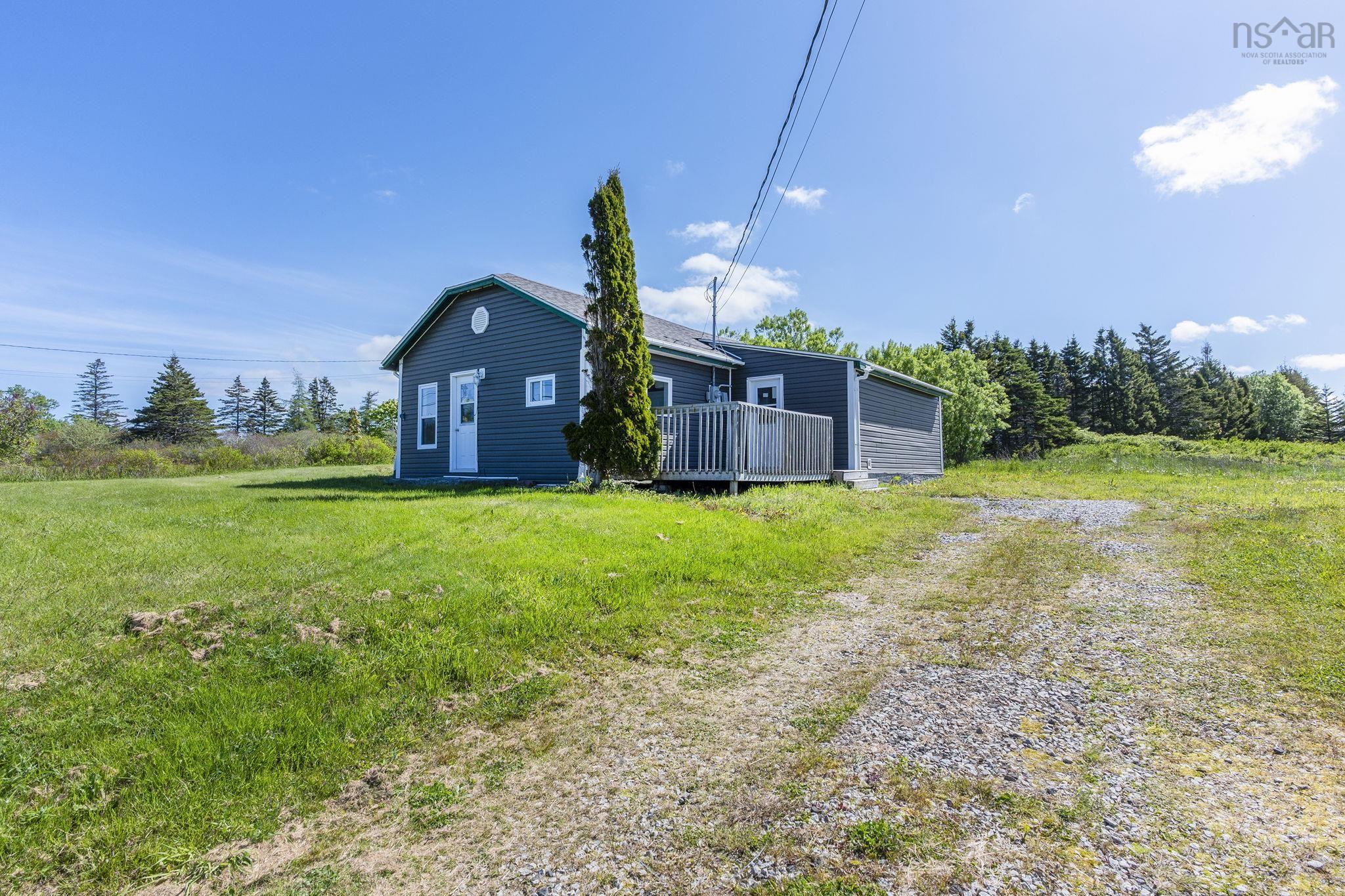 $129,000.00: 7014 Highway 1 Highway, St. Alphonse