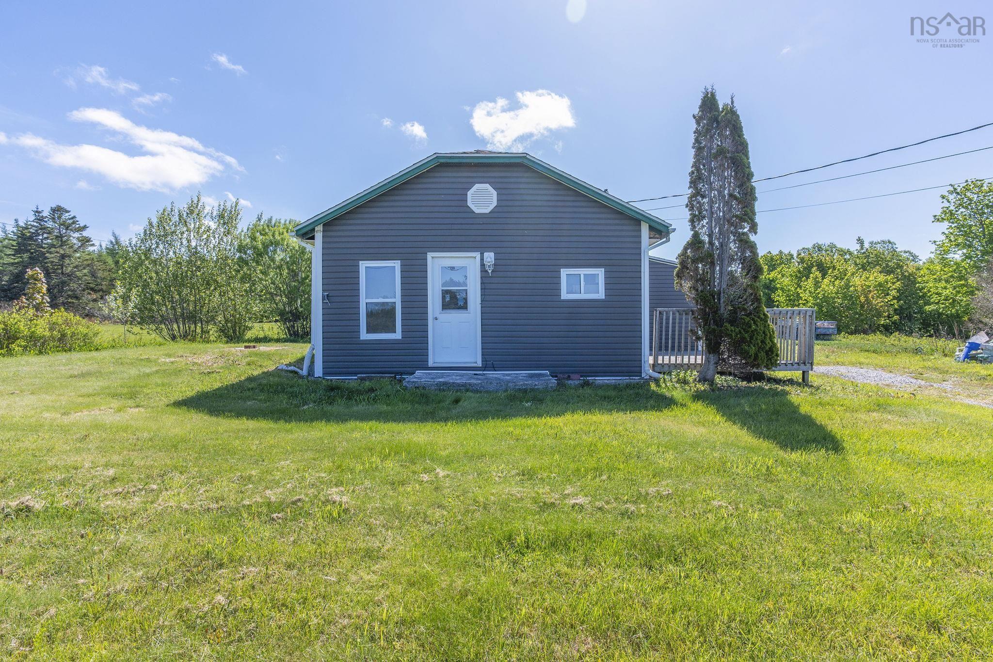 $129,000.00: 7014 Highway 1 Highway, St. Alphonse