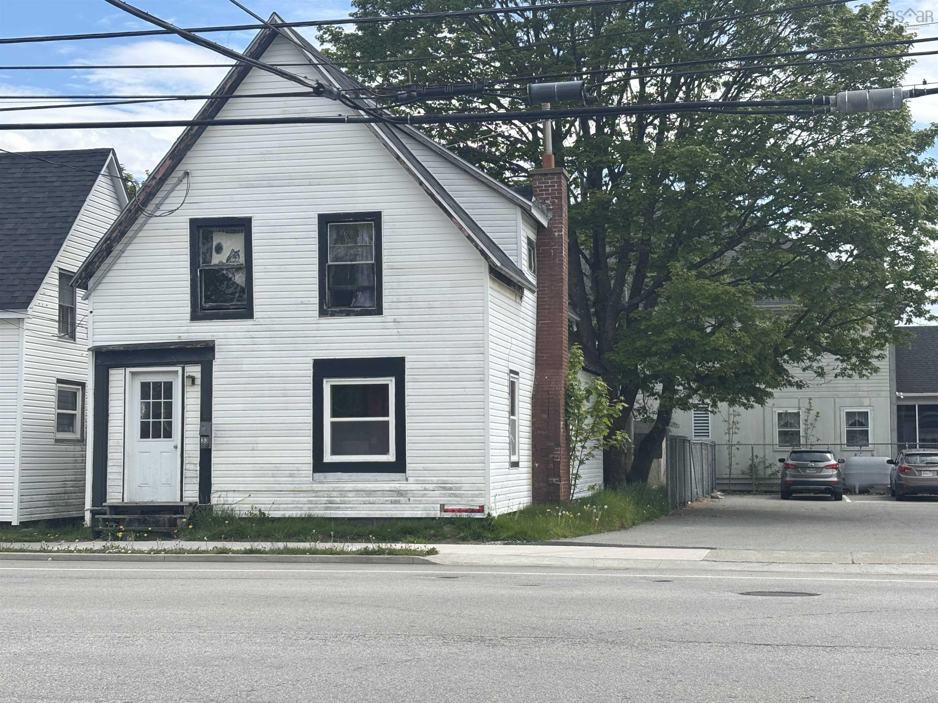 $109,900.00: 33 Parade Street, Yarmouth